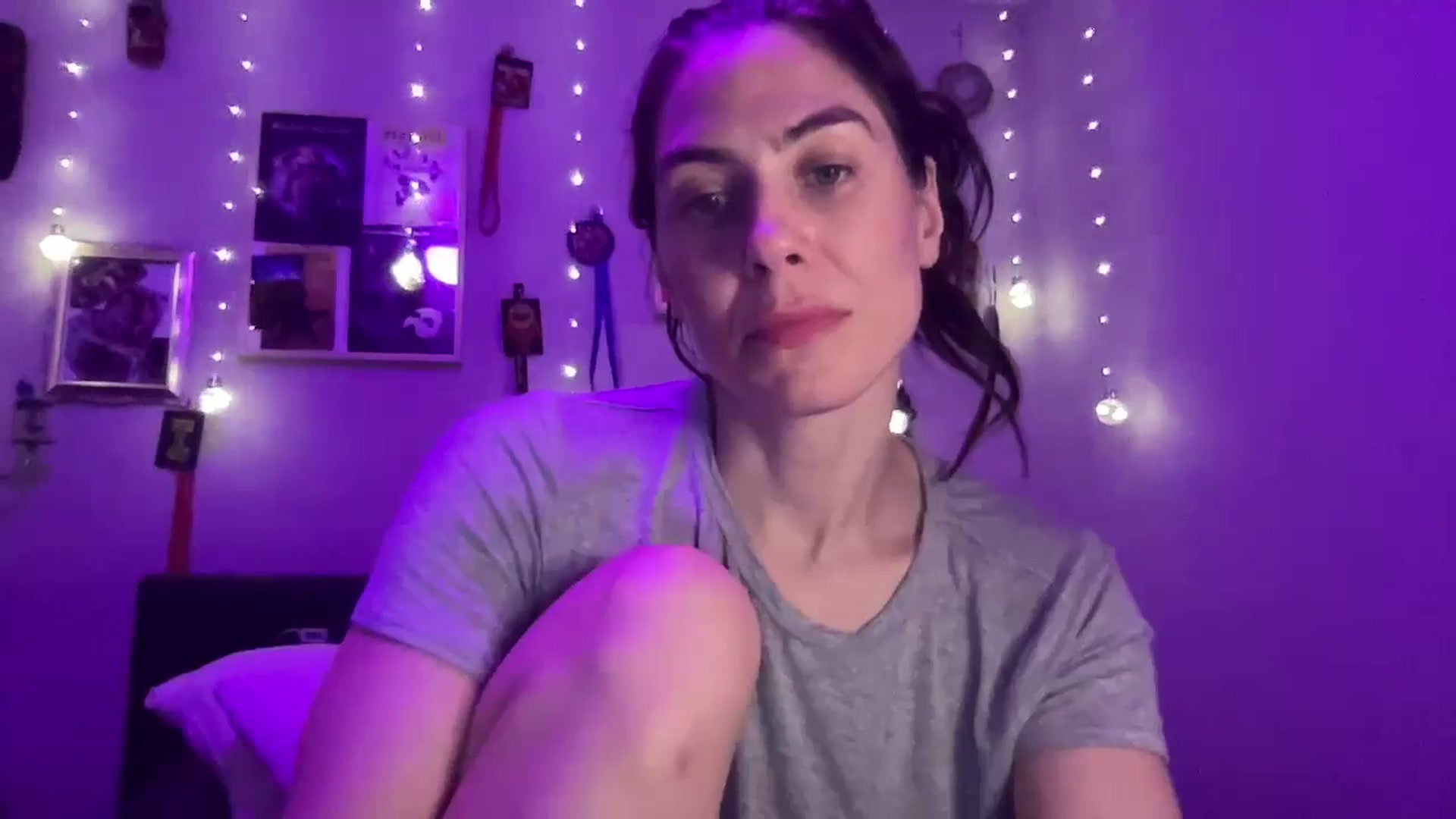 Gallery image thumbnail from MelodieMettle's myfreecams stream on, 08/20/2024, 08:59 image 10 of 20
