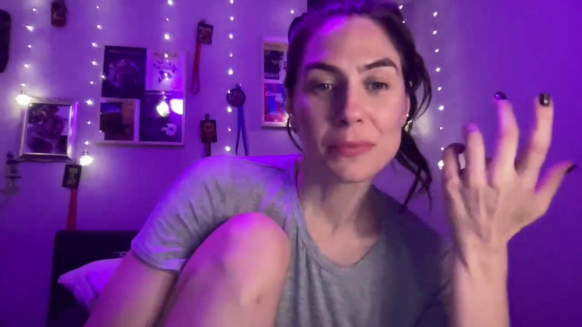 Gallery image thumbnail from MelodieMettle's myfreecams stream on, 08/20/2024, 08:59 image 8 of 20