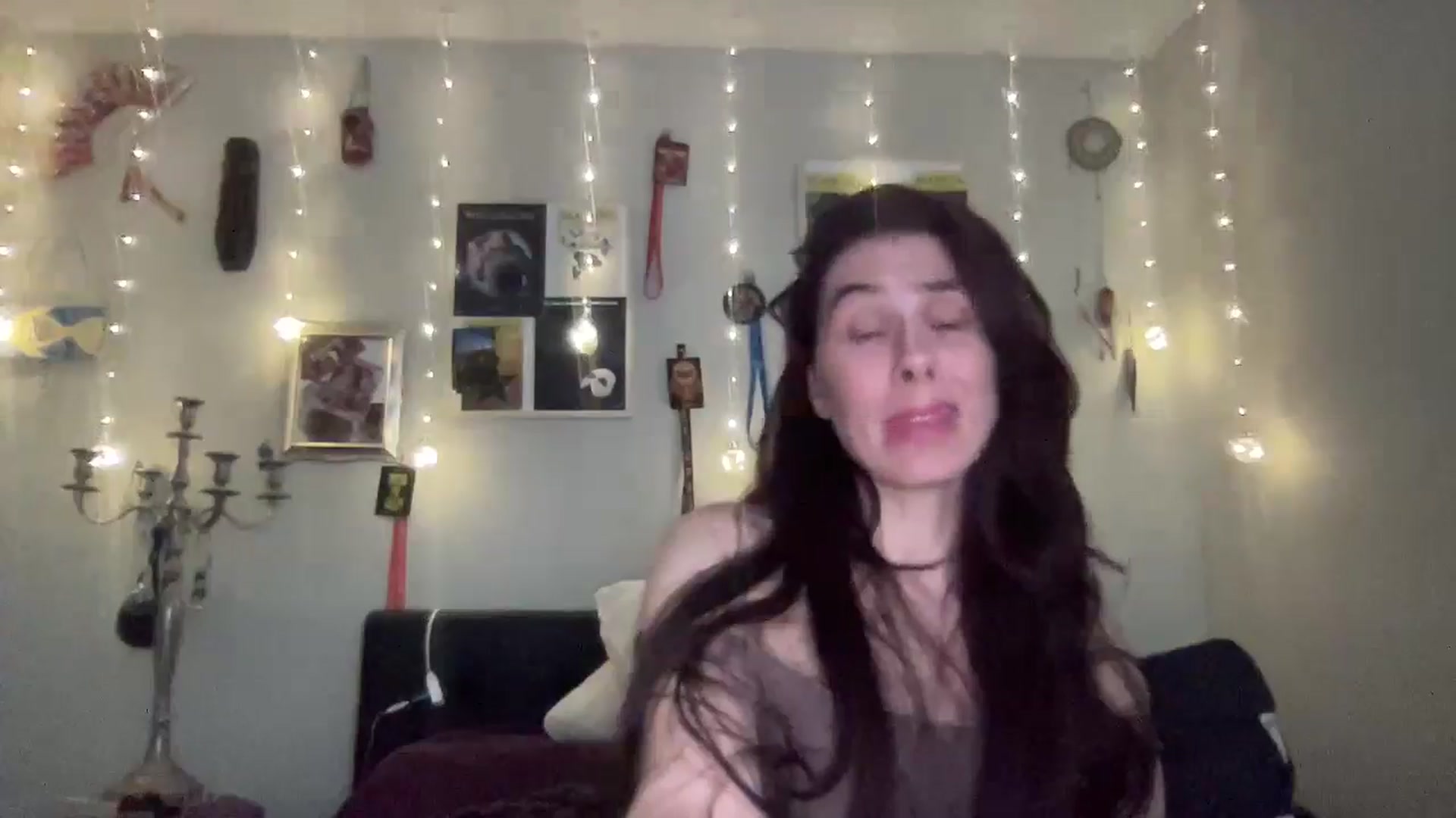 Gallery image thumbnail from MelodieMettle's myfreecams stream on, 08/31/2024, 15:38 image 6 of 20