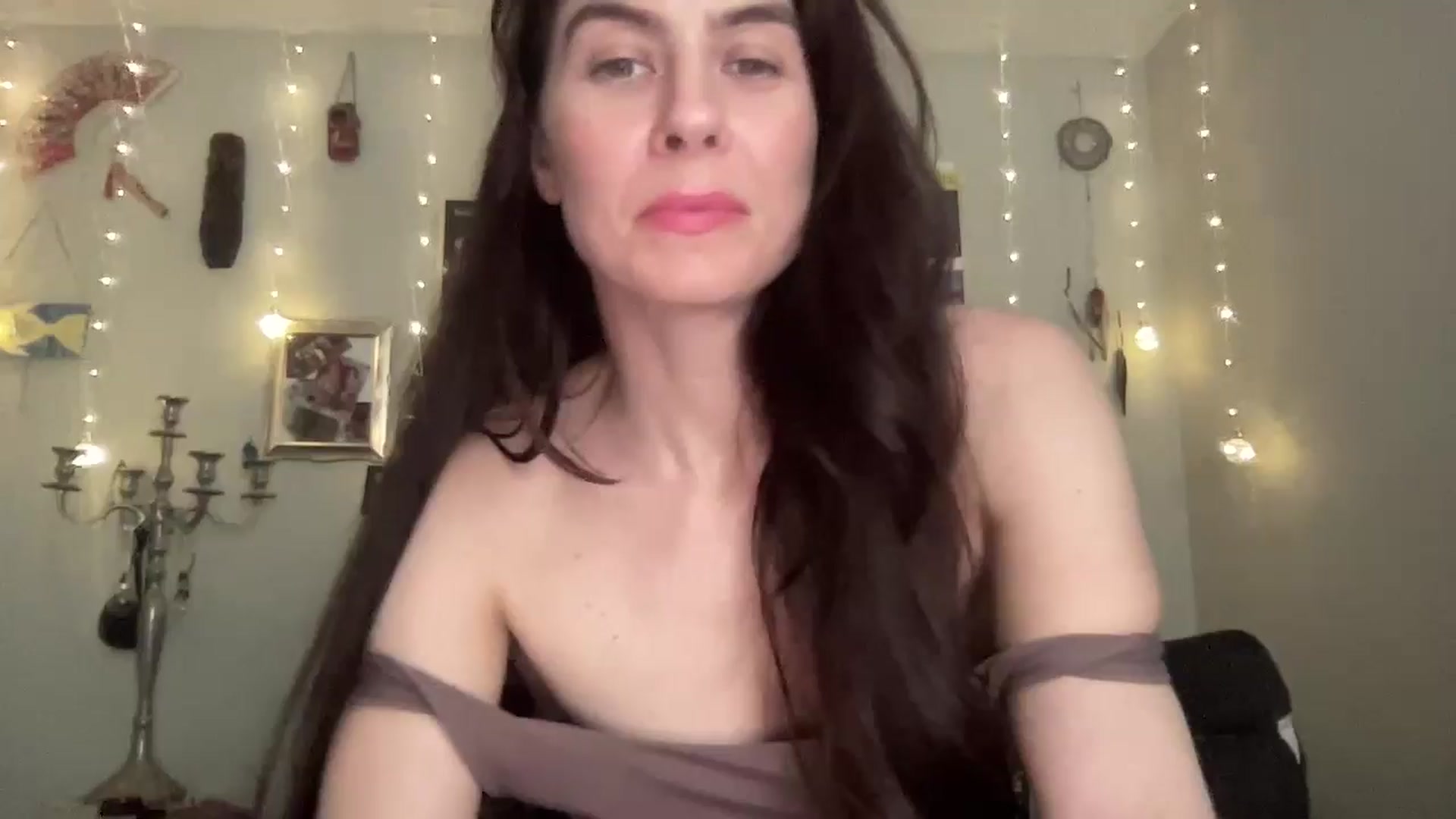 Gallery image thumbnail from MelodieMettle's myfreecams stream on, 08/31/2024, 15:57 image 6 of 20