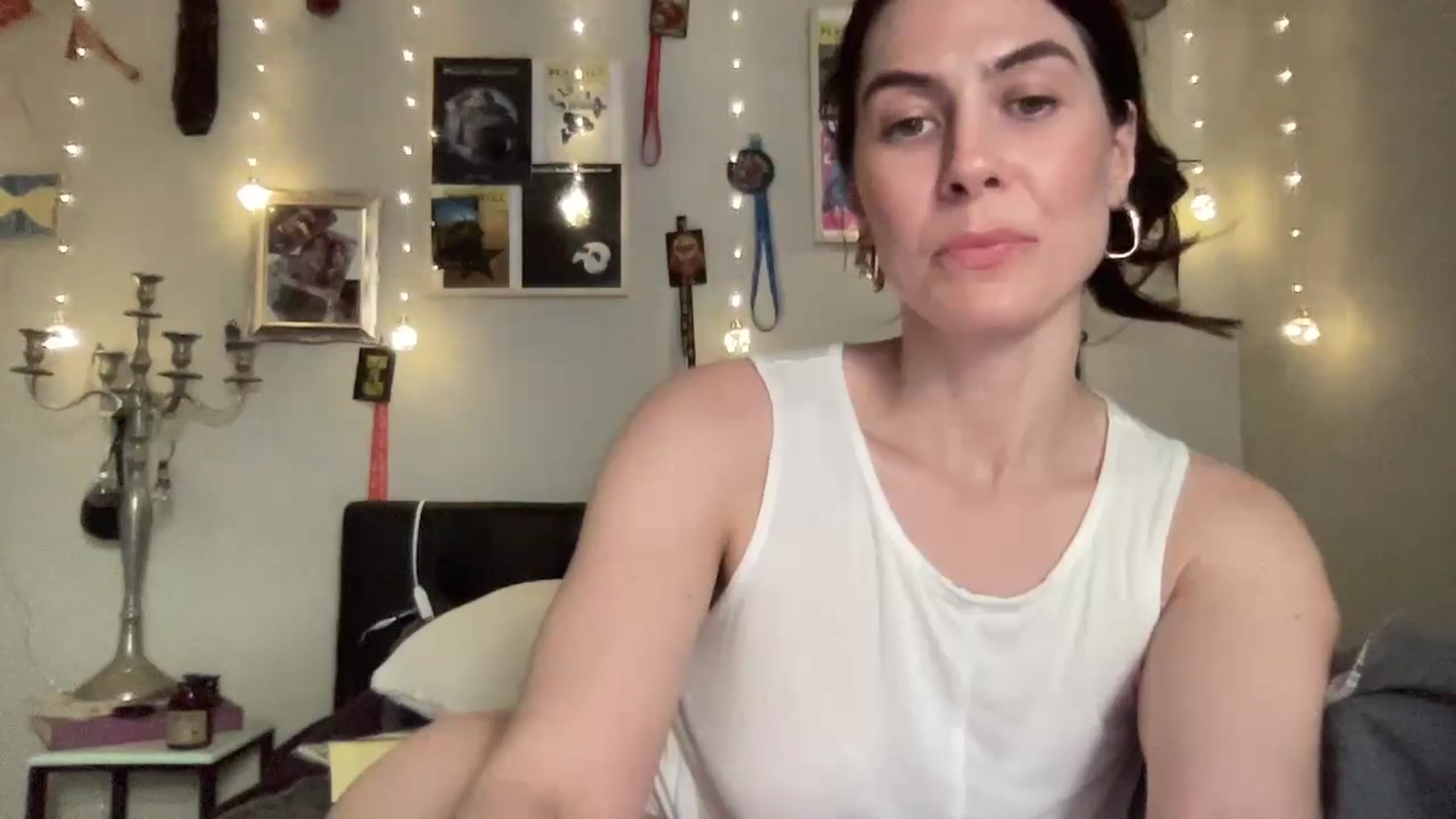 Gallery image thumbnail from MelodieMettle's myfreecams stream on, 09/05/2024, 01:18 image 19 of 20