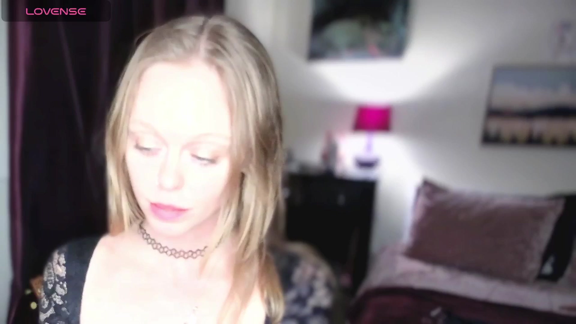 Gallery image thumbnail from MelodyLou6969's myfreecams stream on, 12/26/2025, 02:34 image 13 of 20