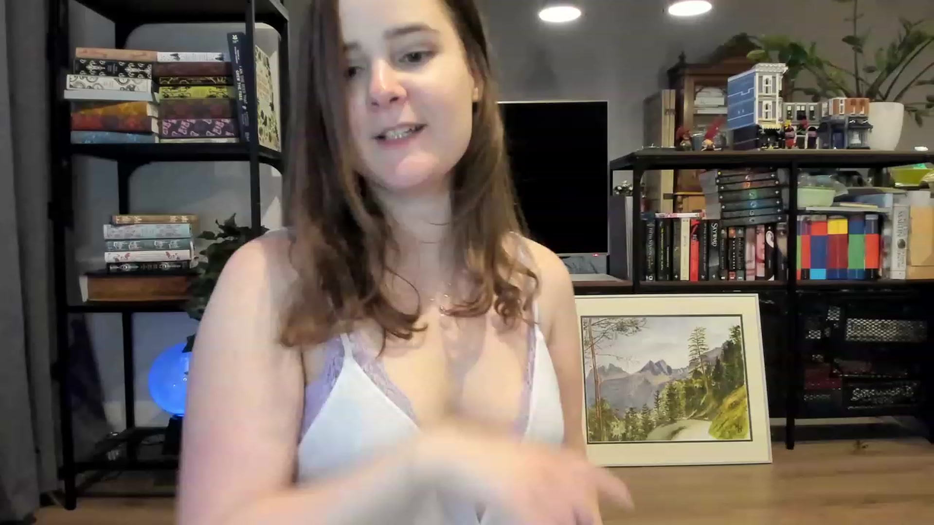 Gallery image thumbnail from MelodyNoir's myfreecams stream on, 12/02/2023, 11:21 image 6 of 20