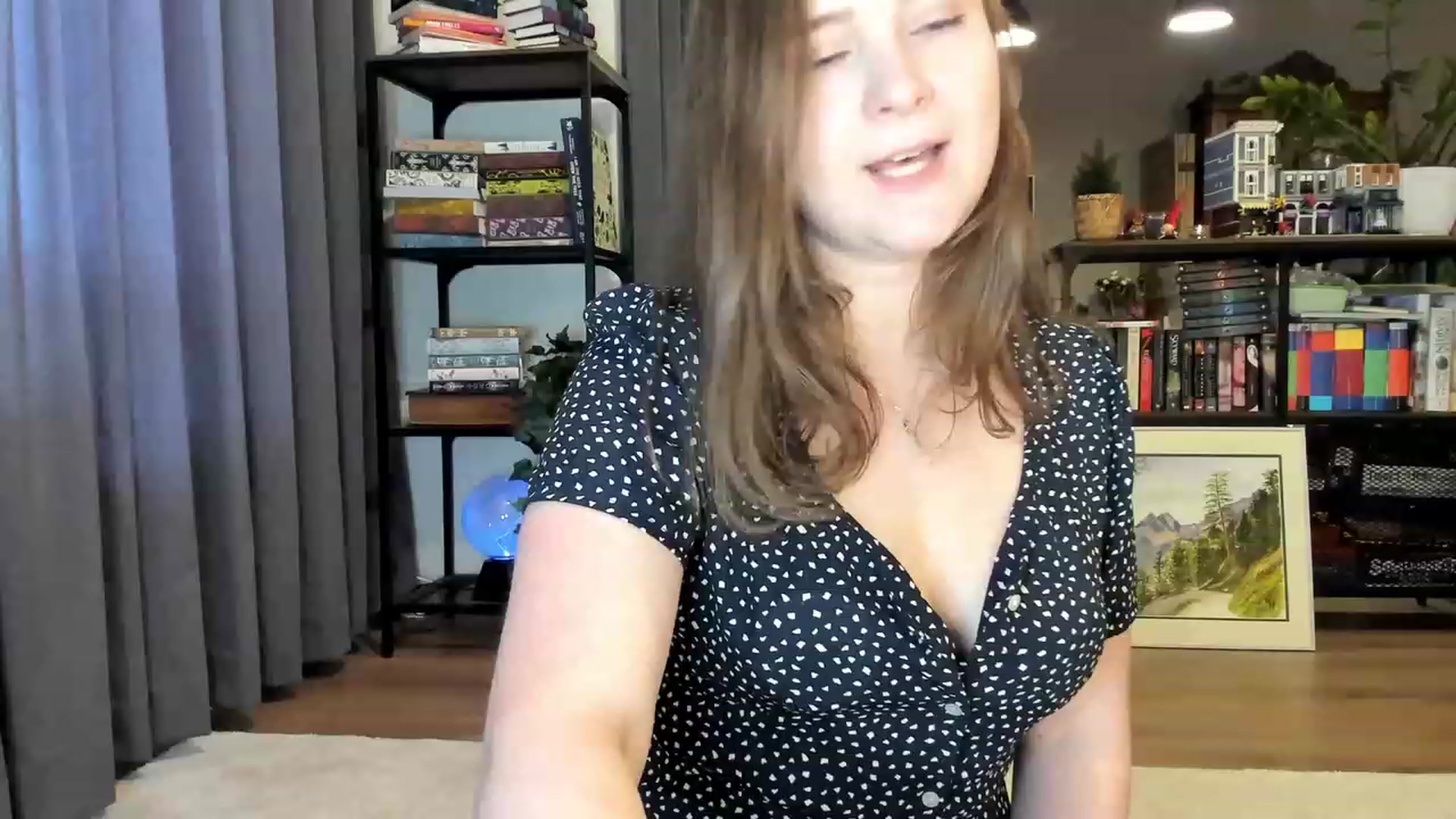 Gallery image thumbnail from MelodyNoir's myfreecams stream on, 12/04/2023, 10:03 image 6 of 20