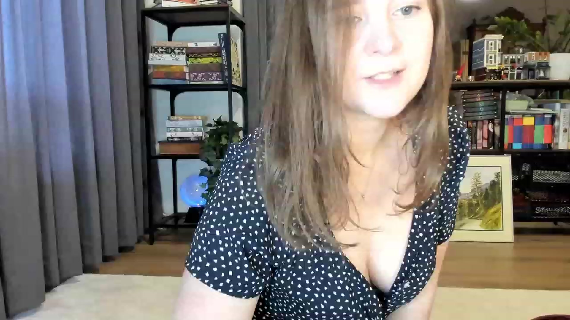 Gallery image thumbnail from MelodyNoir's myfreecams stream on, 12/04/2023, 10:03 image 3 of 20