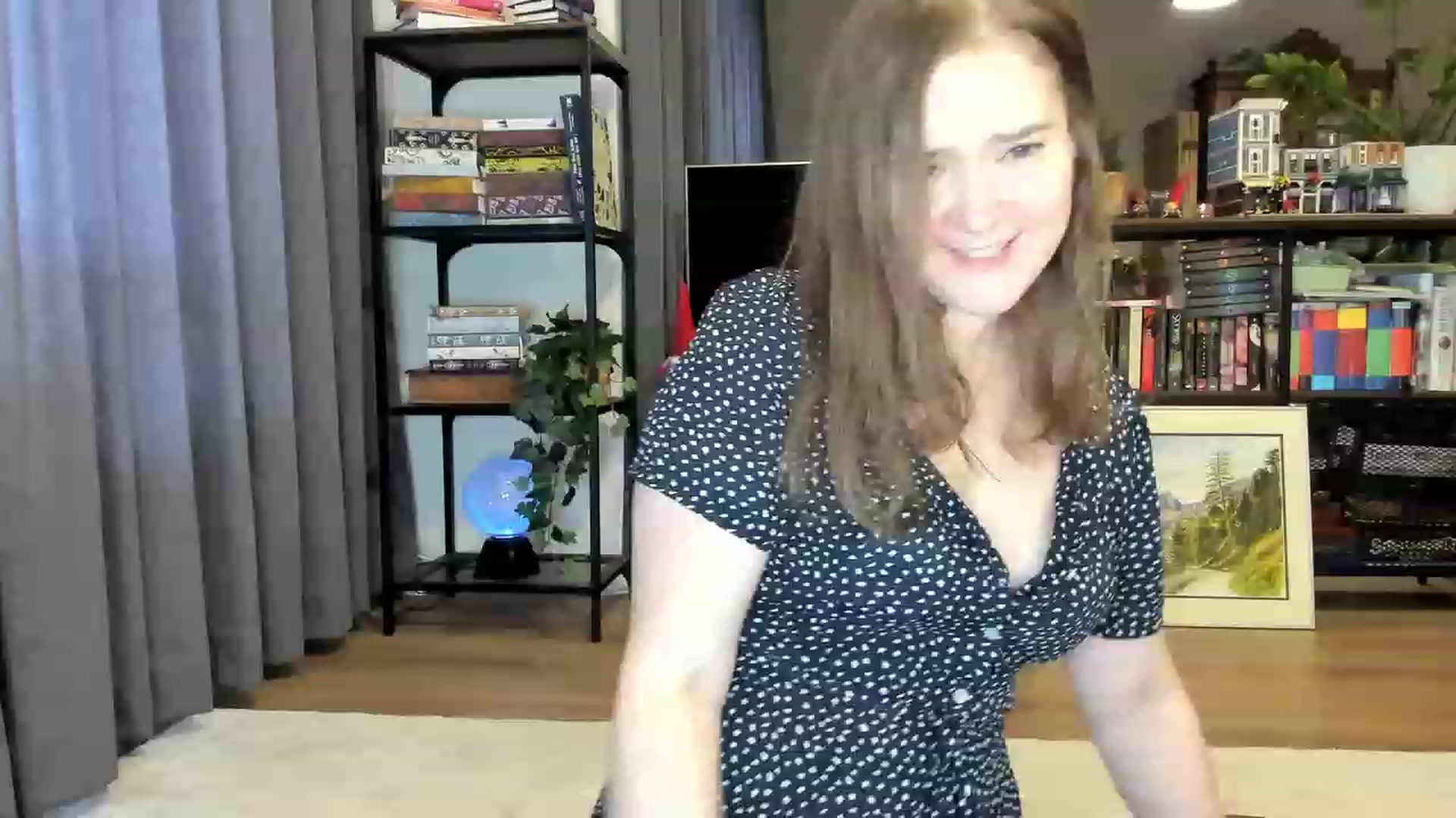 Gallery image thumbnail from MelodyNoir's myfreecams stream on, 12/04/2023, 10:03 image 5 of 20