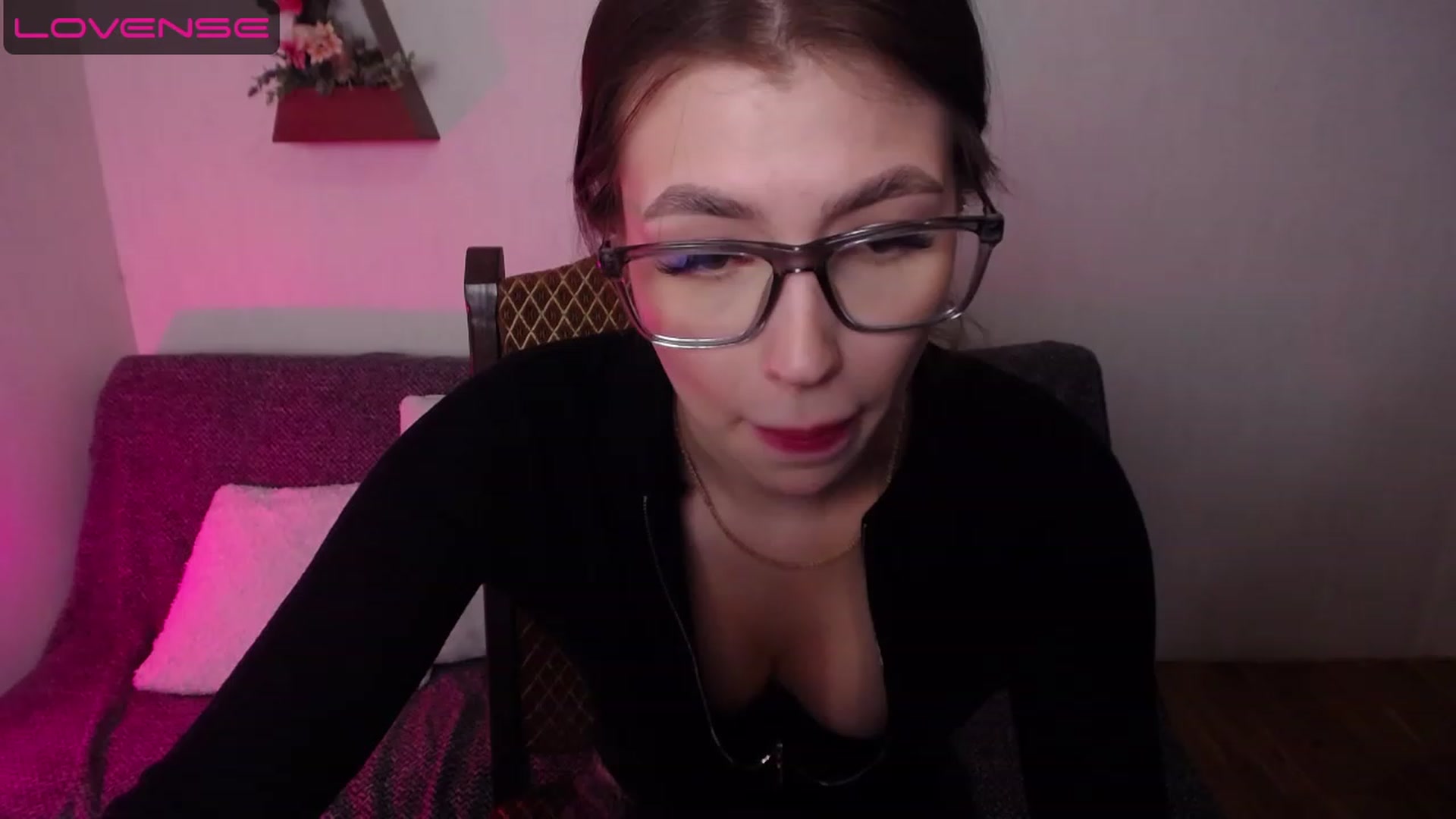 Gallery image thumbnail from MelodyStarr's myfreecams stream on, 04/16/2023, 11:42 image 4 of 20