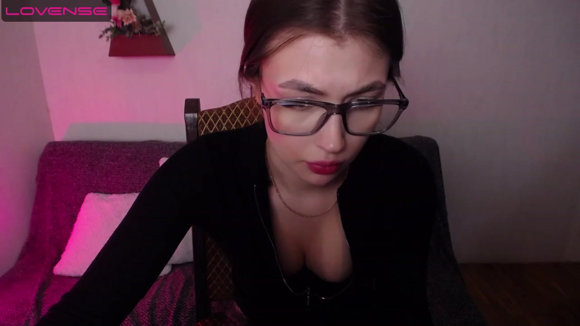Gallery image thumbnail from MelodyStarr's myfreecams stream on, 04/16/2023, 11:42 image 7 of 20