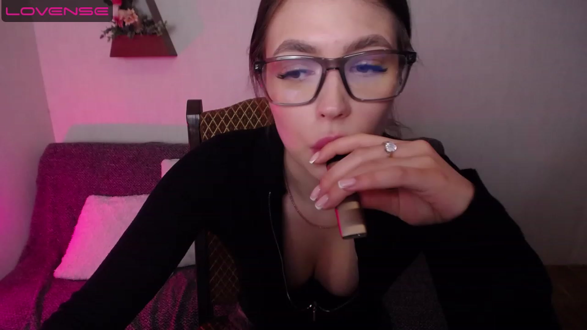 Gallery image thumbnail from MelodyStarr's myfreecams stream on, 04/16/2023, 11:42 image 8 of 20
