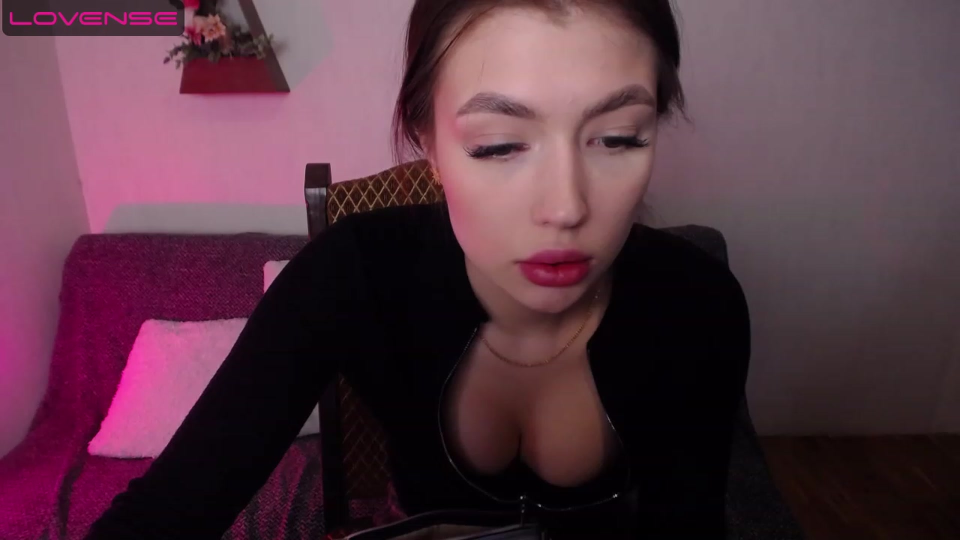 Gallery image thumbnail from MelodyStarr's myfreecams stream on, 04/16/2023, 11:42 image 14 of 20