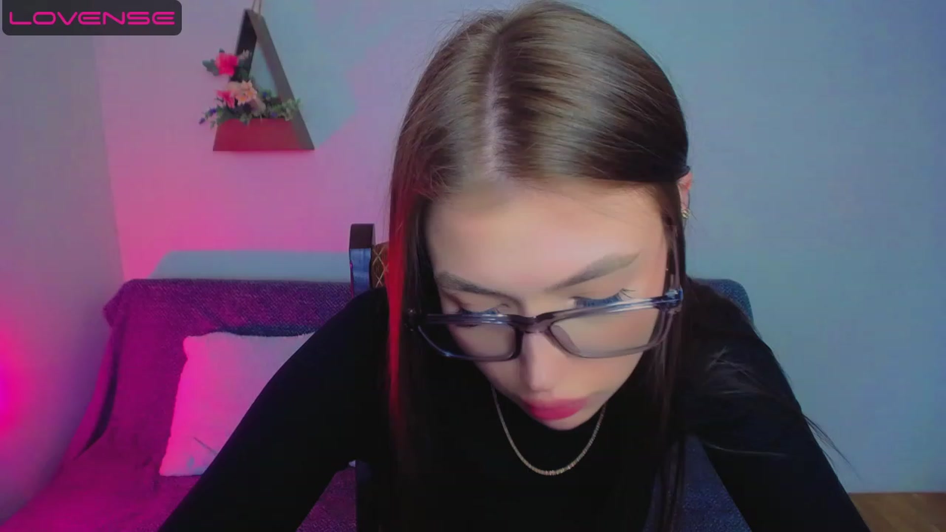 Gallery image thumbnail from MelodyStarr's myfreecams stream on, 04/18/2023, 10:11 image 11 of 20