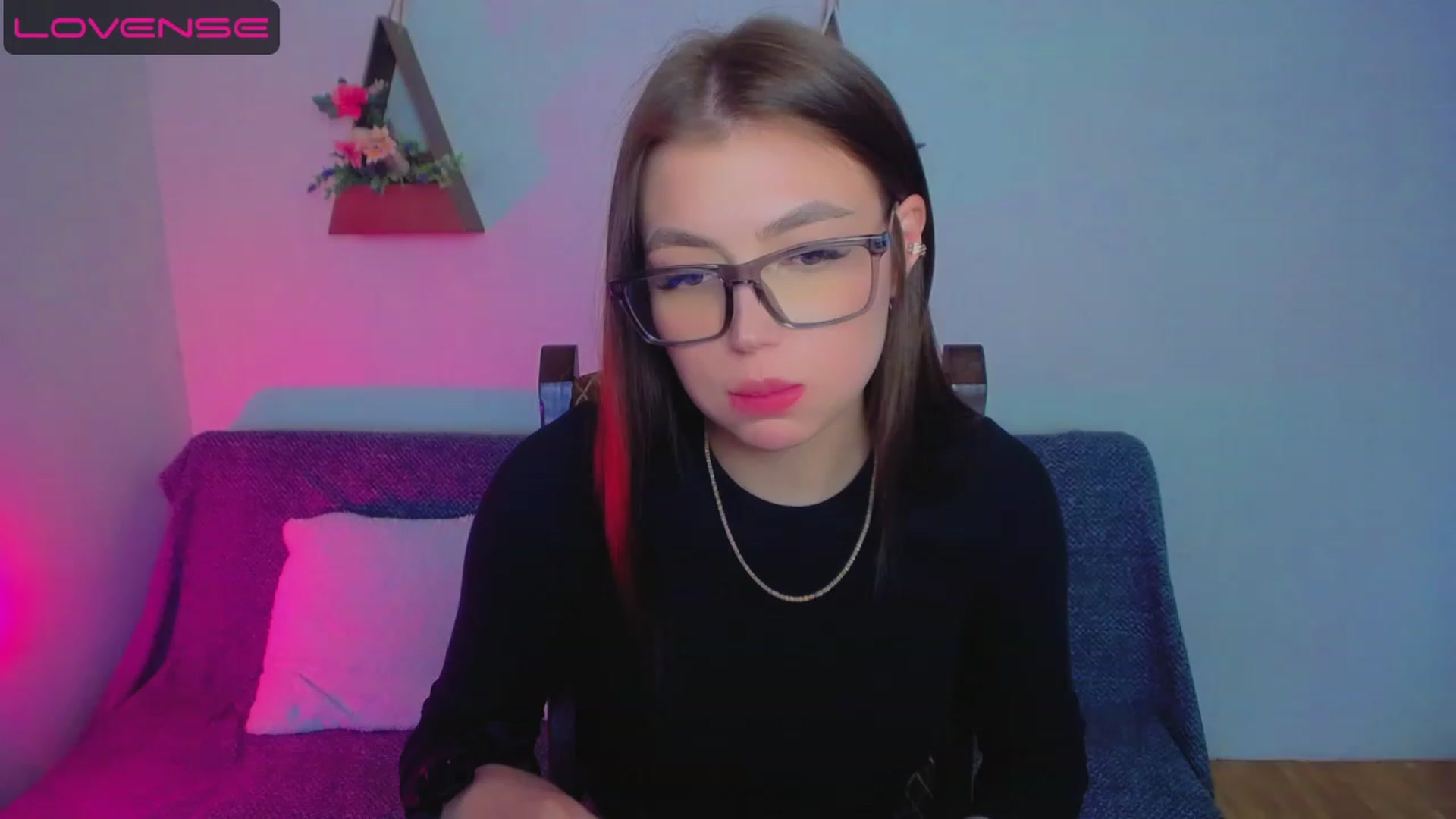 Gallery image thumbnail from MelodyStarr's myfreecams stream on, 04/18/2023, 10:11 image 9 of 20
