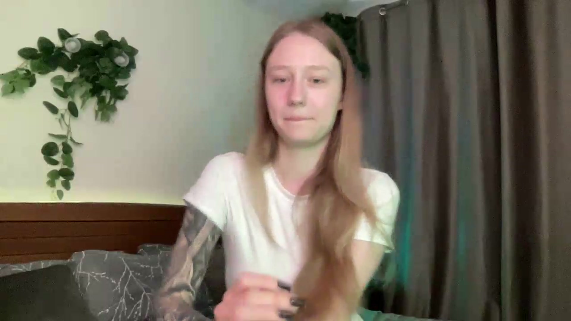 Gallery image thumbnail from Melody_Sabre's myfreecams stream on, 08/14/2026, 07:31 image 20 of 20