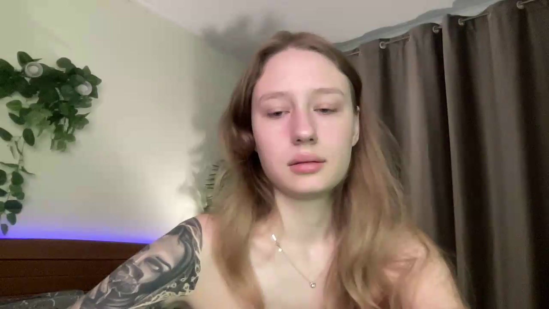 Gallery image thumbnail from Melody_Sabre's myfreecams stream on, 08/15/2026, 09:09 image 7 of 20