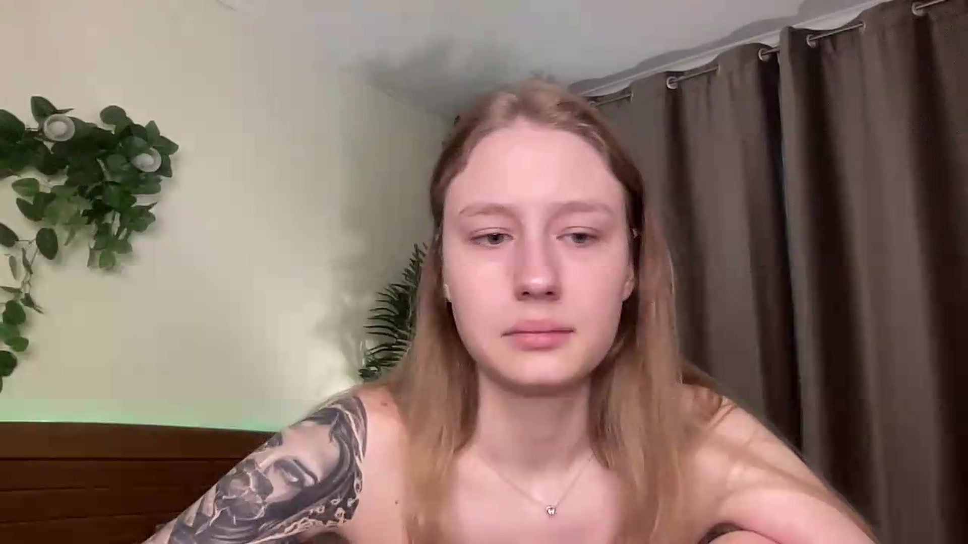 Gallery image thumbnail from Melody_Sabre's myfreecams stream on, 08/17/2026, 10:35 image 5 of 20