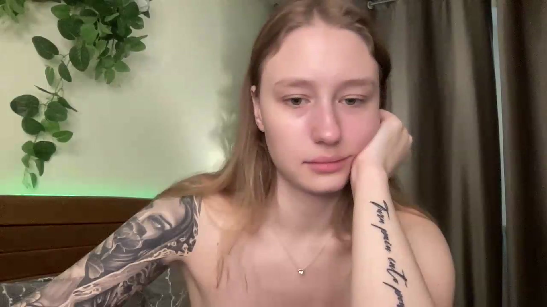 Gallery image thumbnail from Melody_Sabre's myfreecams stream on, 08/17/2026, 12:11 image 20 of 20
