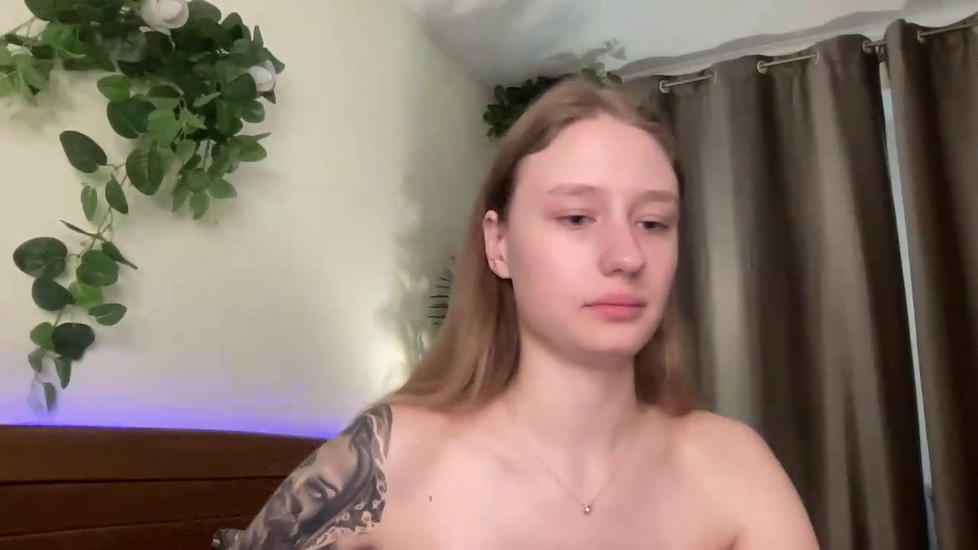Gallery image thumbnail from Melody_Sabre's myfreecams stream on, 08/17/2026, 12:40 image 4 of 20