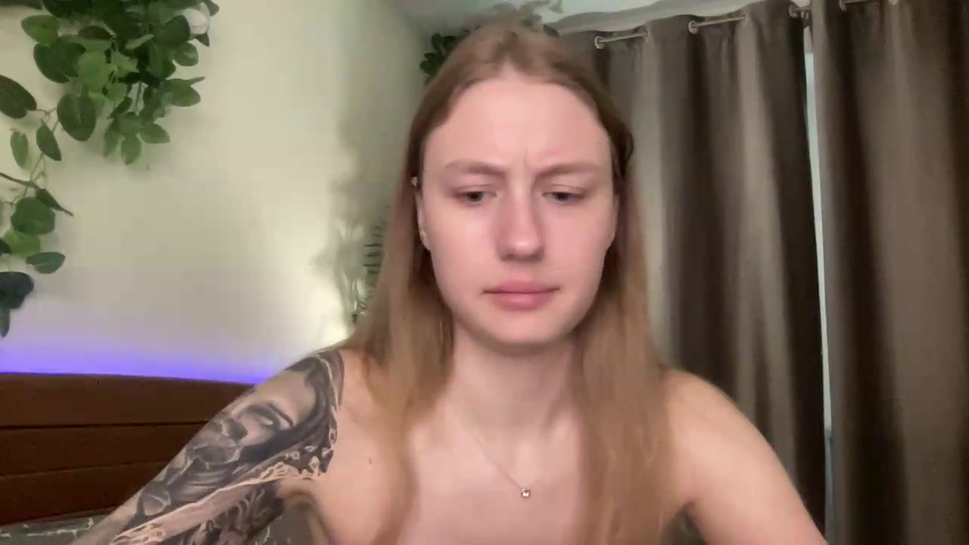 Gallery image thumbnail from Melody_Sabre's myfreecams stream on, 08/17/2026, 13:02 image 17 of 20