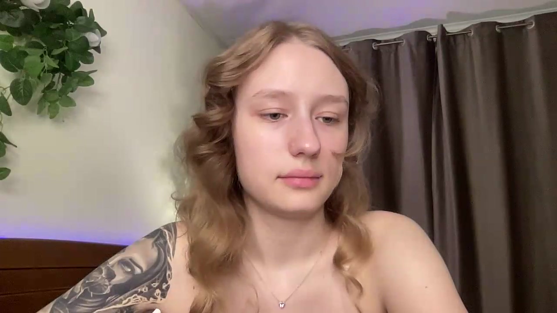 Gallery image thumbnail from Melody_Sabre's myfreecams stream on, 08/18/2026, 09:09 image 8 of 20