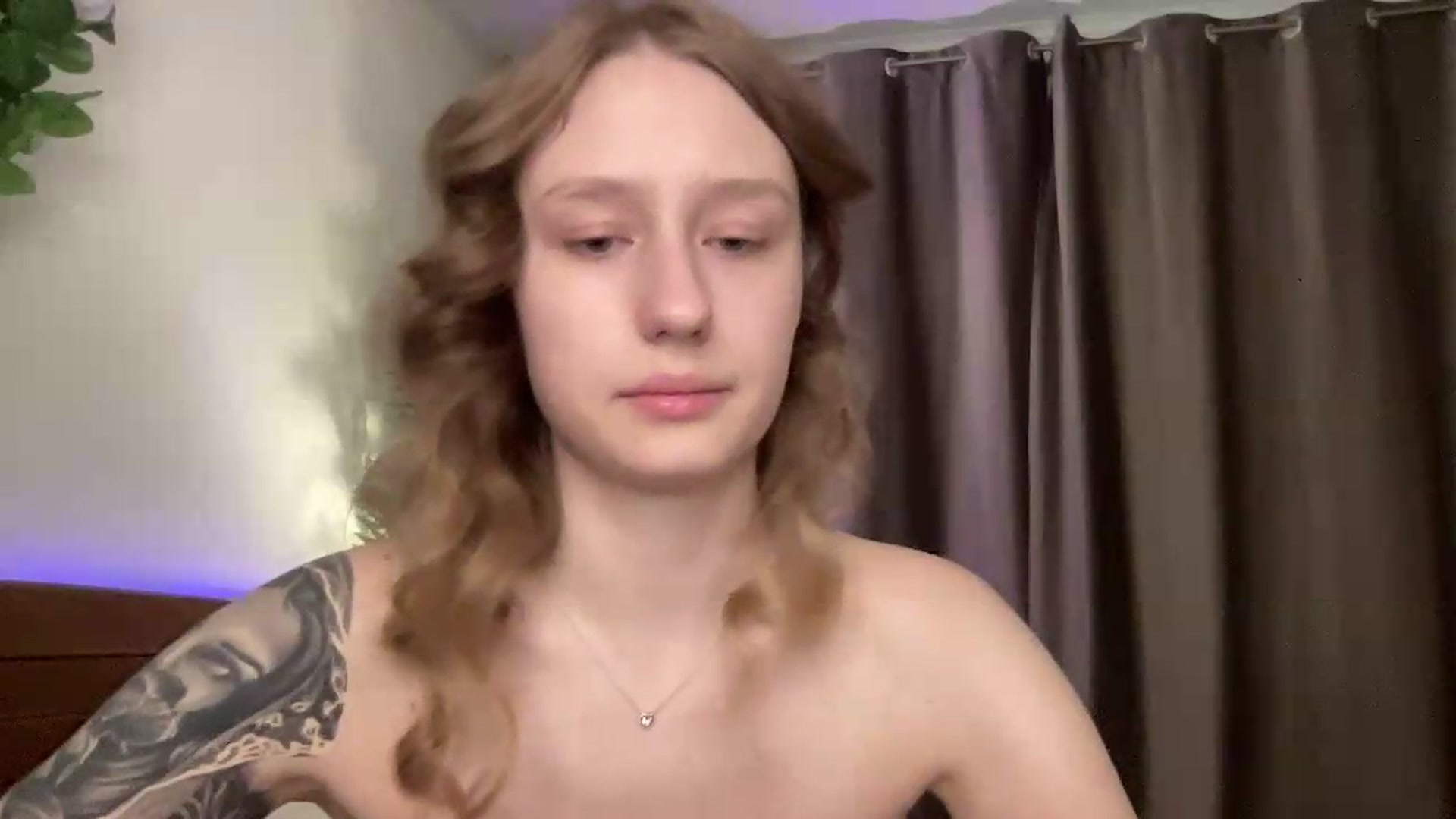 Gallery image thumbnail from Melody_Sabre's myfreecams stream on, 08/18/2026, 09:45 image 13 of 20