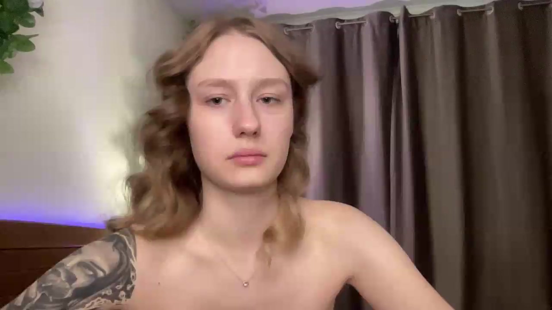 Gallery image thumbnail from Melody_Sabre's myfreecams stream on, 08/18/2026, 09:45 image 2 of 20