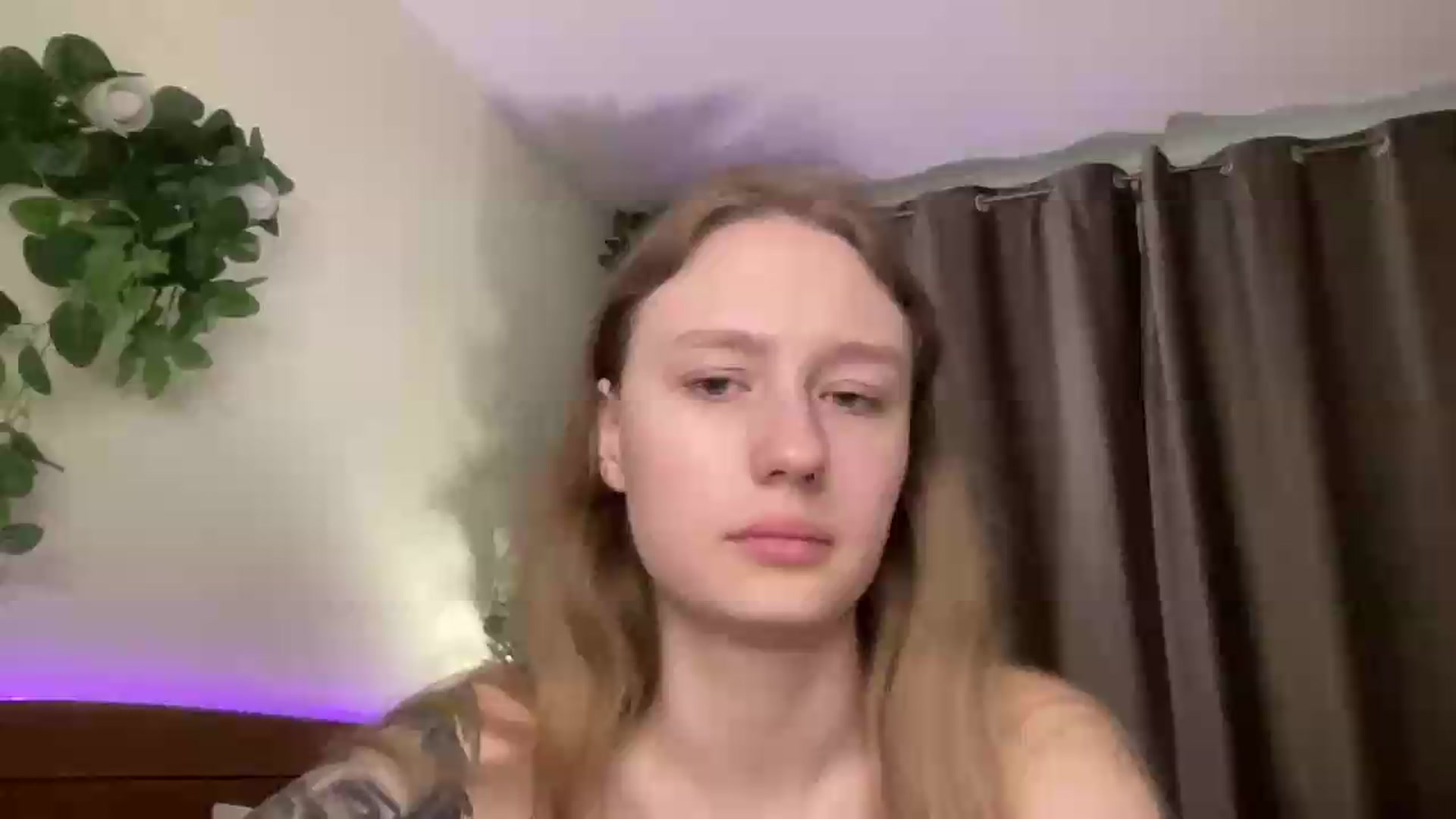 Gallery image thumbnail from Melody_Sabre's myfreecams stream on, 08/19/2026, 10:20 image 7 of 20
