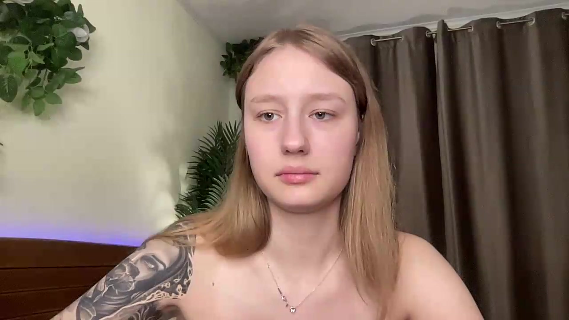Gallery image thumbnail from Melody_Sabre's myfreecams stream on, 08/20/2026, 11:46 image 14 of 20