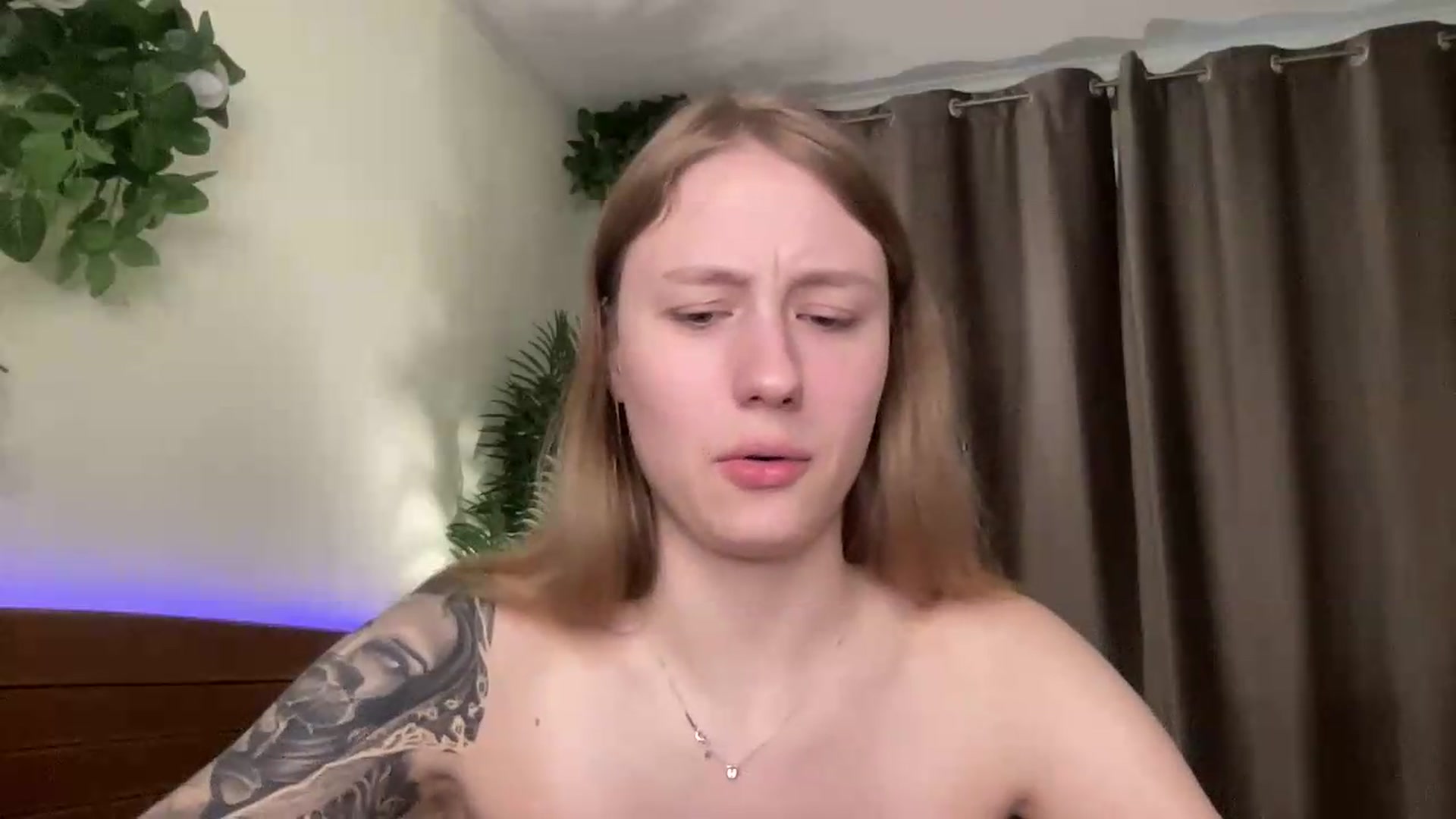Gallery image thumbnail from Melody_Sabre's myfreecams stream on, 08/20/2026, 11:46 image 8 of 20