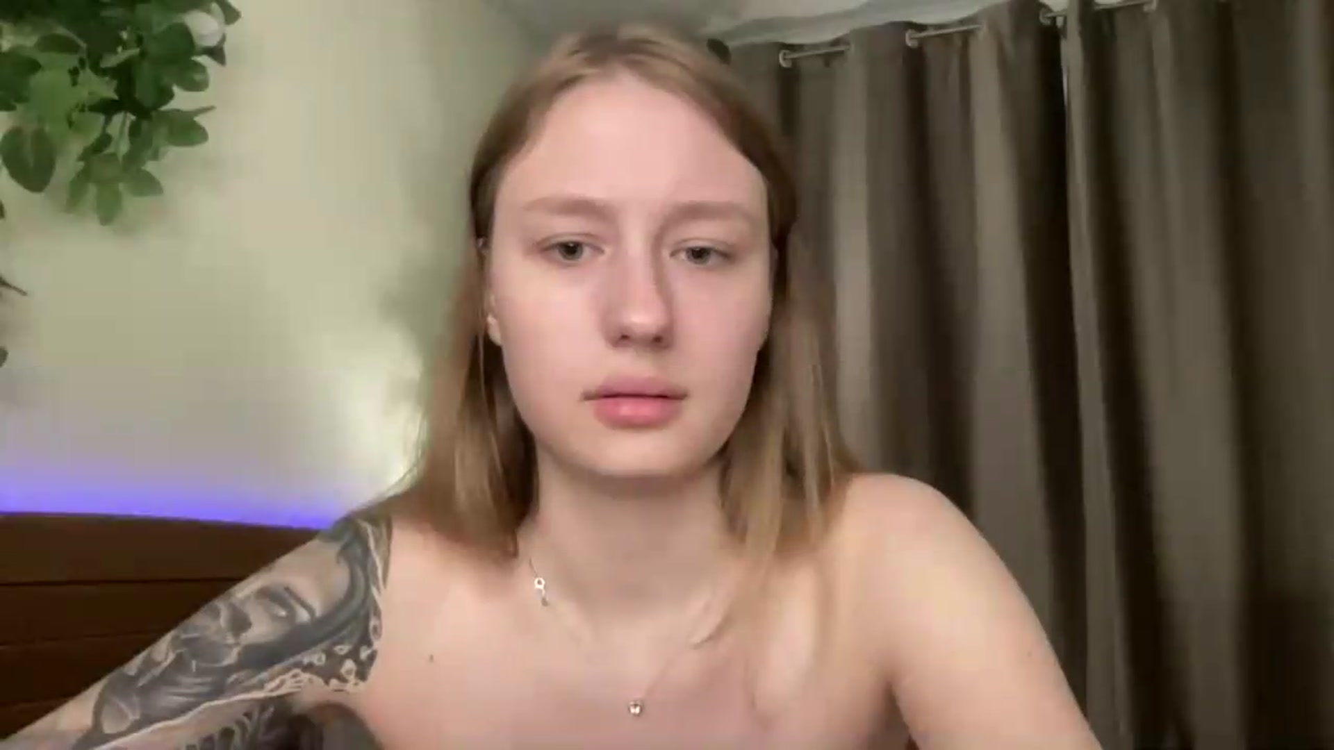 Gallery image thumbnail from Melody_Sabre's myfreecams stream on, 08/20/2026, 14:11 image 16 of 20