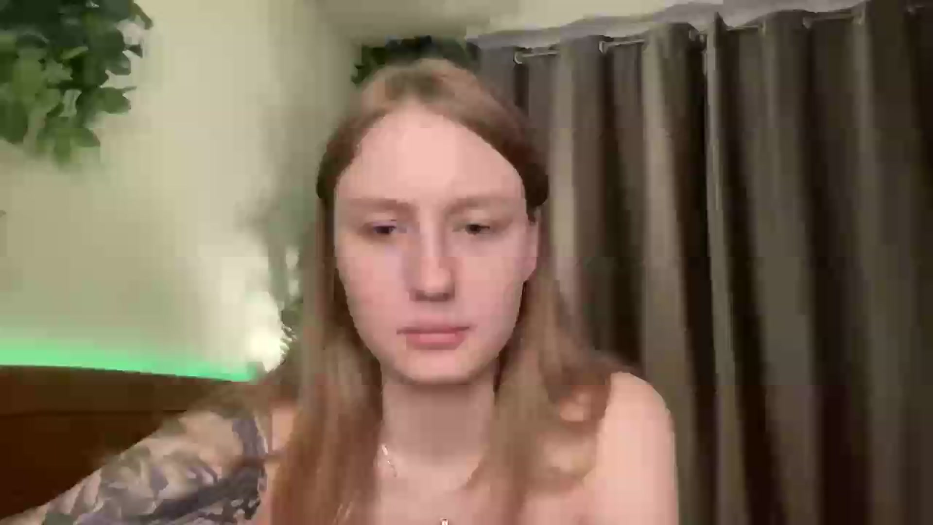 Gallery image thumbnail from Melody_Sabre's myfreecams stream on, 08/20/2026, 15:30 image 6 of 20