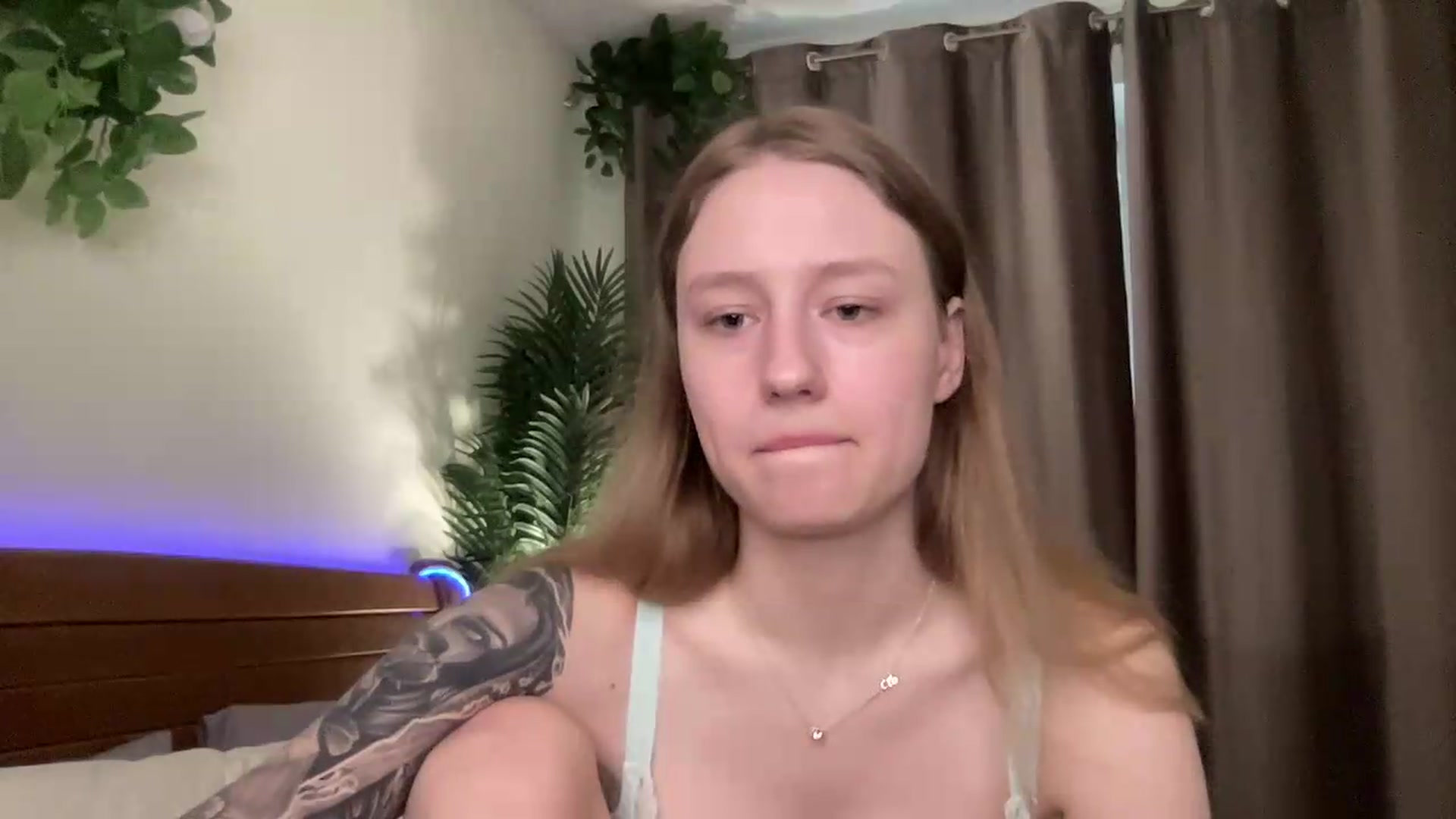 Gallery image thumbnail from Melody_Sabre's myfreecams stream on, 08/21/2026, 07:26 image 3 of 20