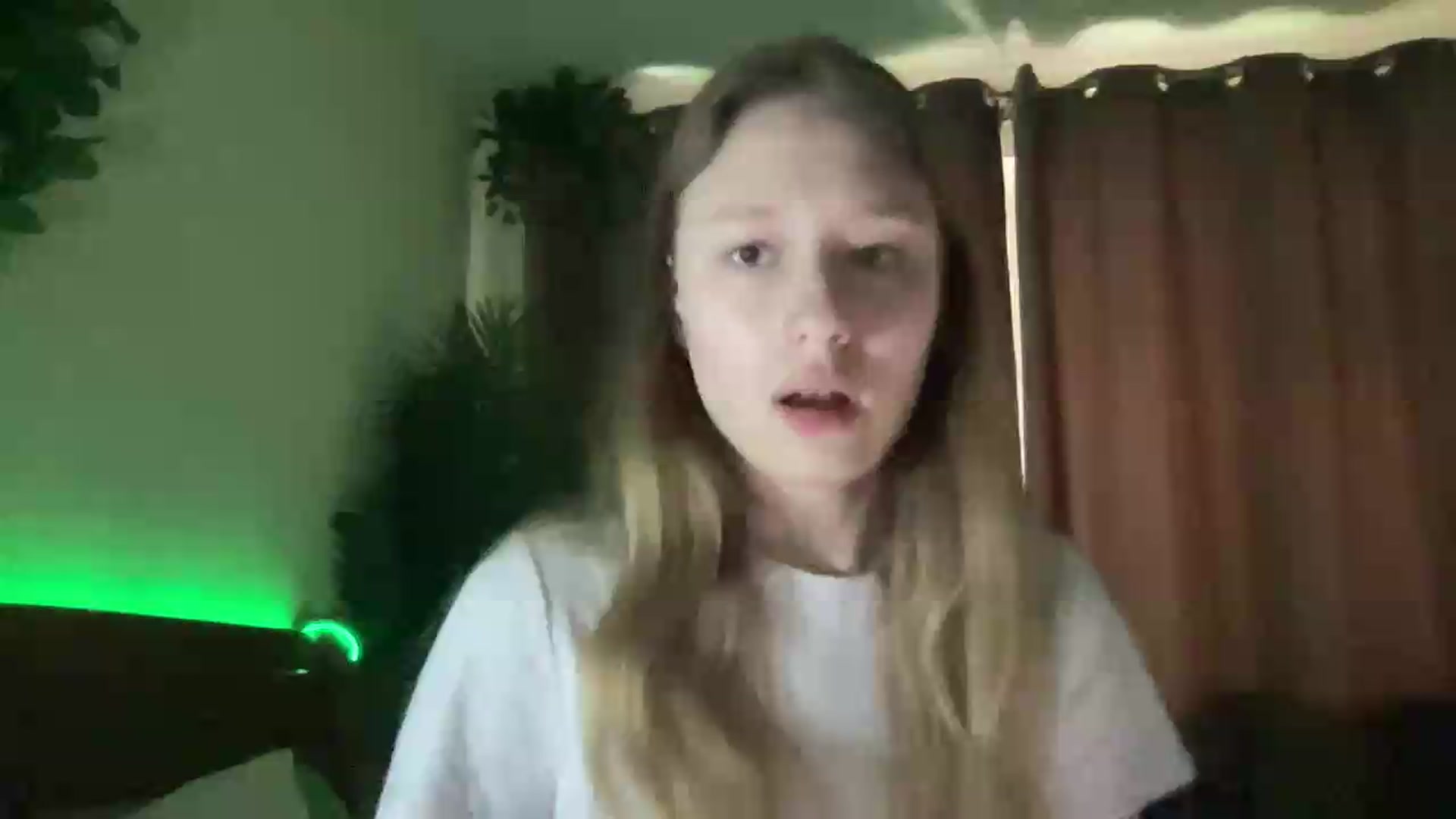 Gallery image thumbnail from Melody_Sabre's myfreecams stream on, 08/22/2026, 07:37 image 1 of 20