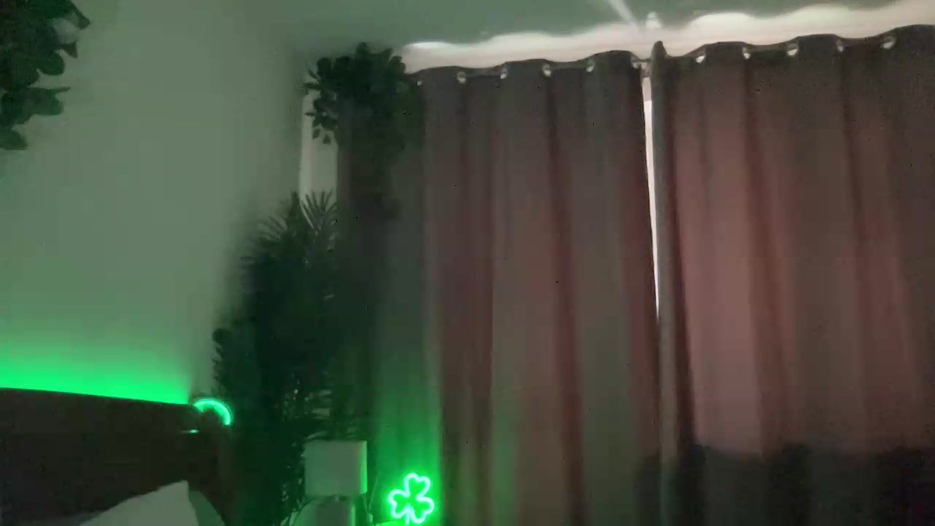 Gallery image thumbnail from Melody_Sabre's myfreecams stream on, 08/22/2026, 07:37 image 5 of 20