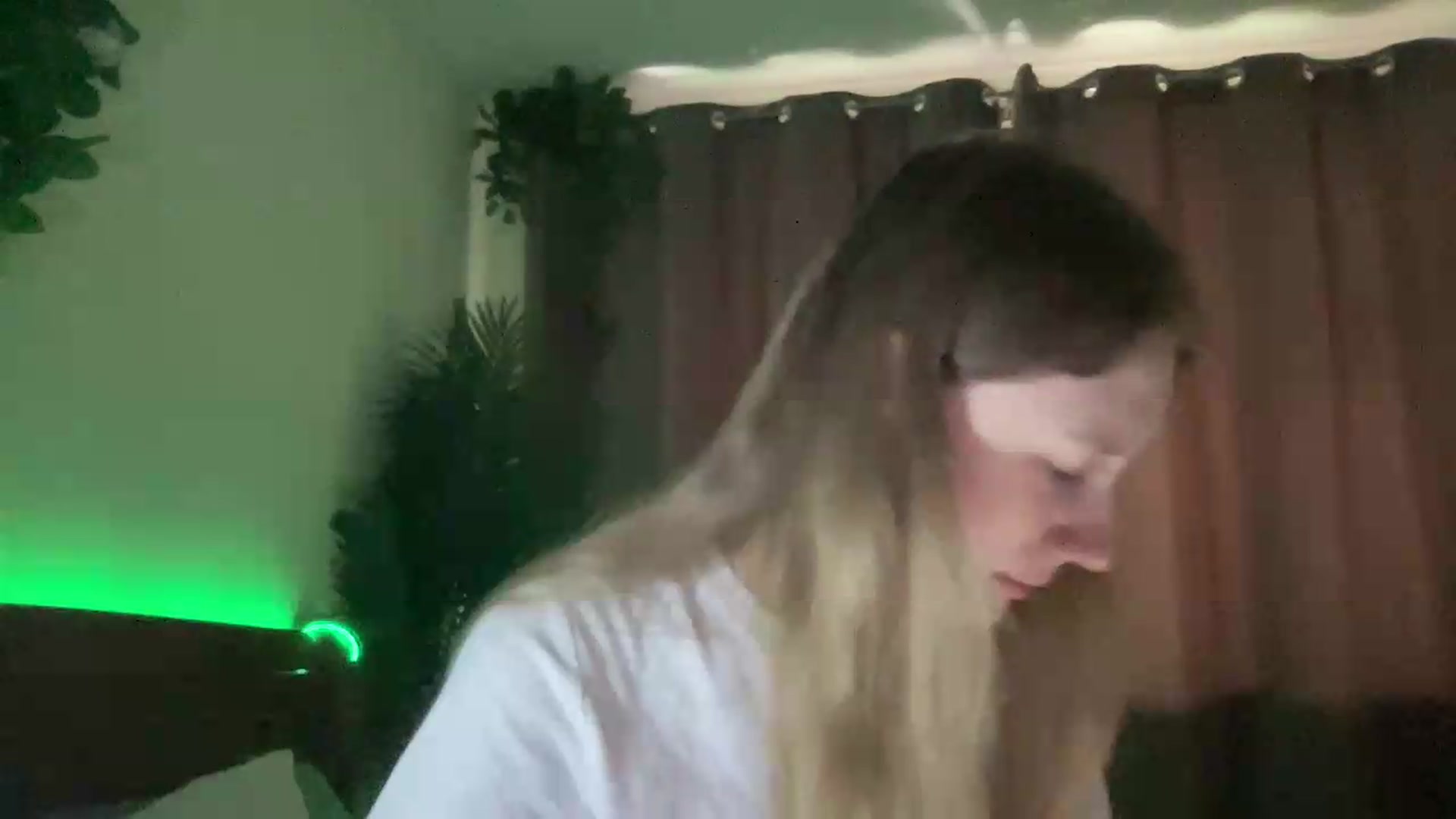 Gallery image thumbnail from Melody_Sabre's myfreecams stream on, 08/22/2026, 07:37 image 3 of 20