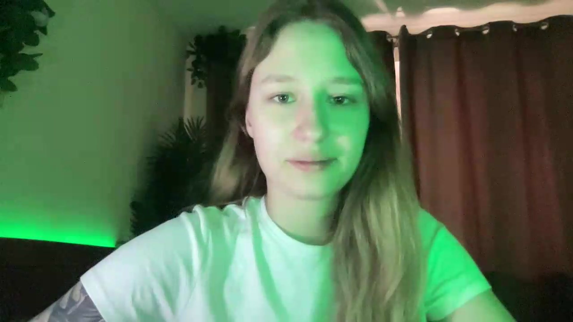 Gallery image thumbnail from Melody_Sabre's myfreecams stream on, 08/22/2026, 07:37 image 16 of 20