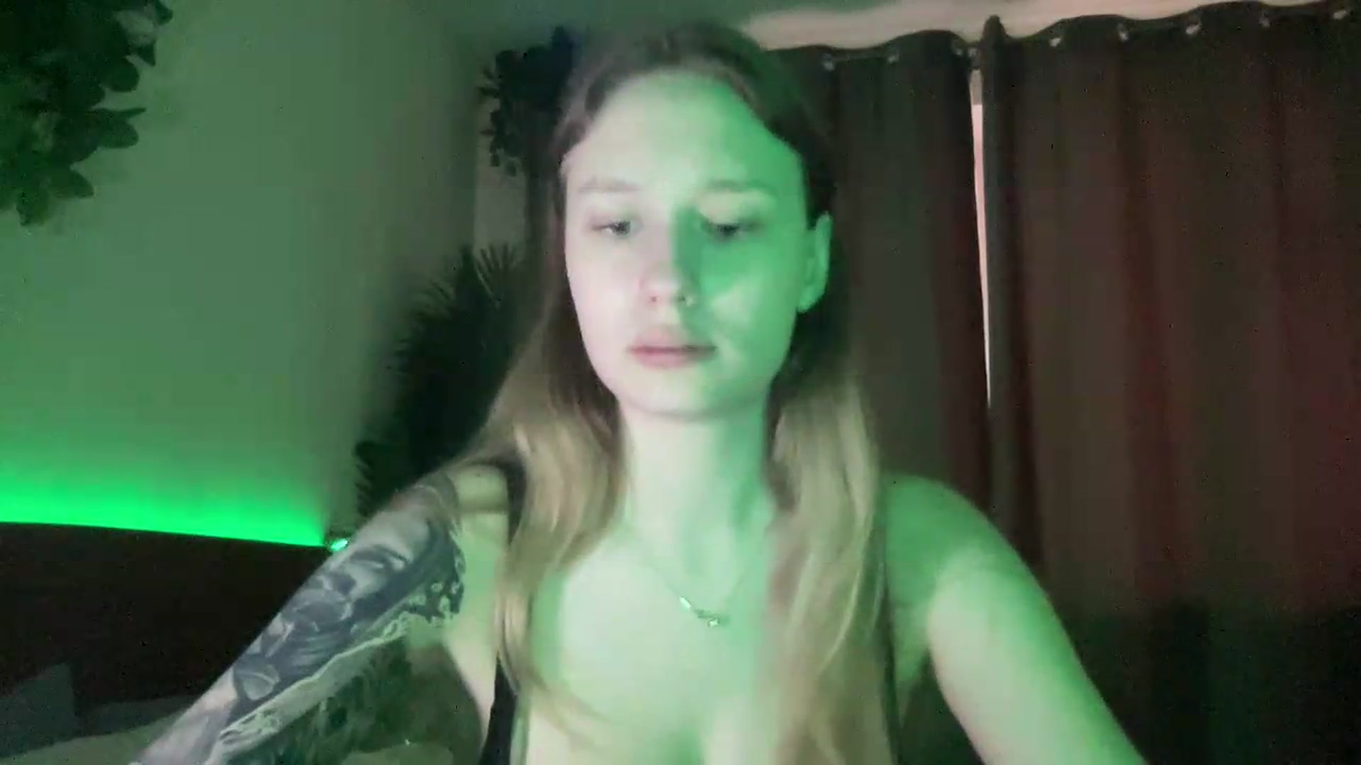 Gallery image thumbnail from Melody_Sabre's myfreecams stream on, 08/22/2026, 08:36 image 6 of 20