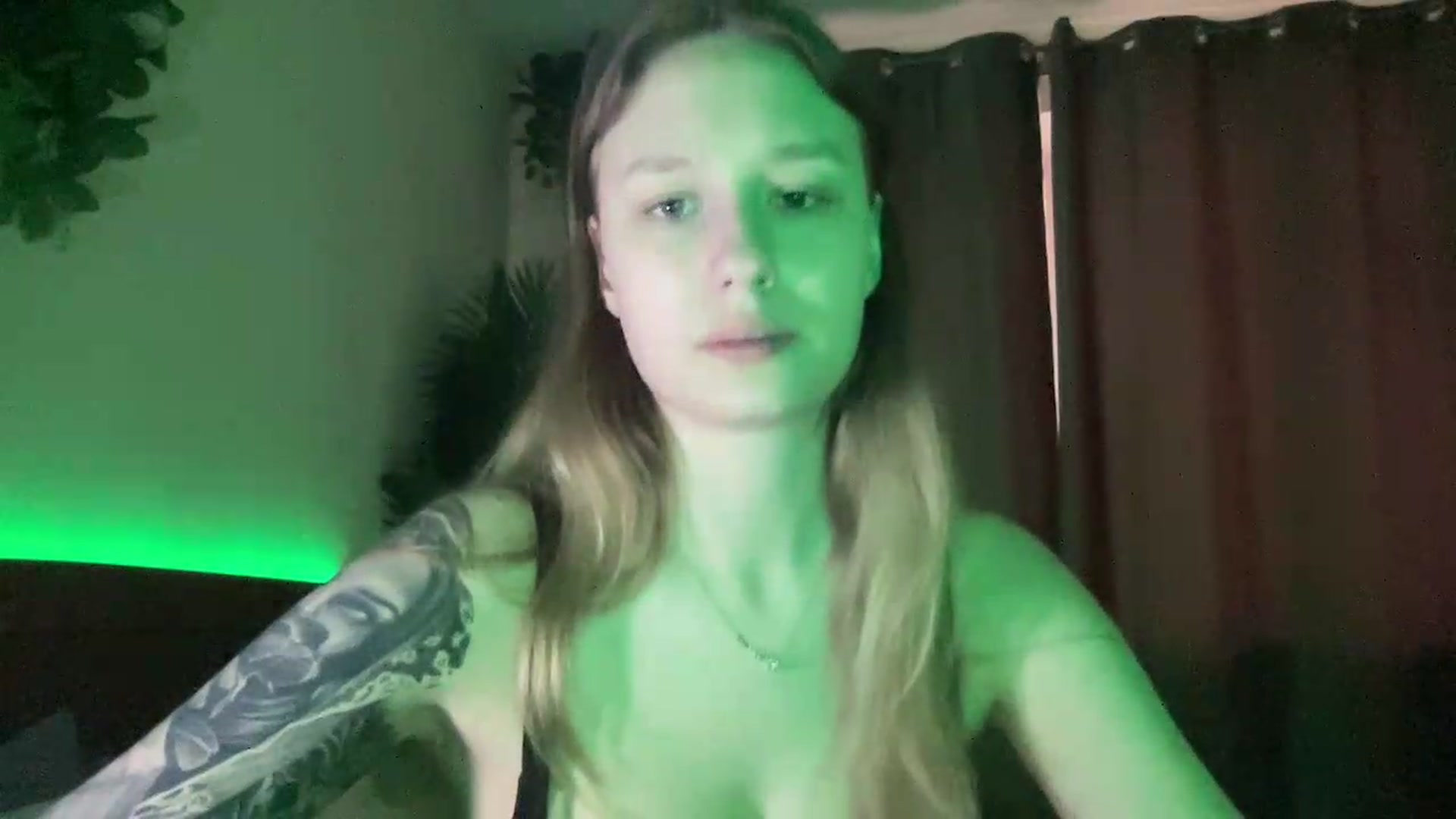 Gallery image thumbnail from Melody_Sabre's myfreecams stream on, 08/22/2026, 08:36 image 8 of 20