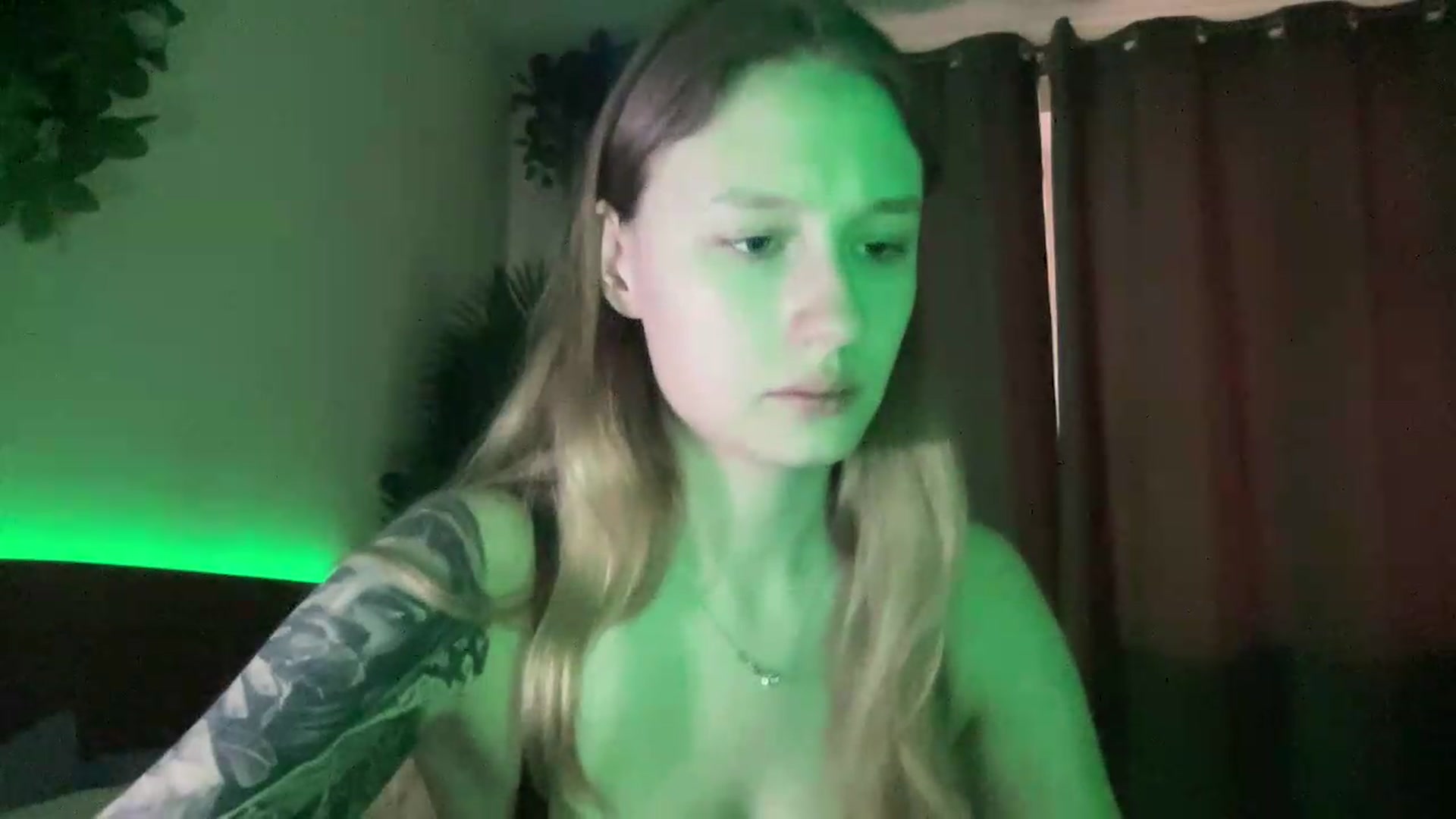 Gallery image thumbnail from Melody_Sabre's myfreecams stream on, 08/22/2026, 08:36 image 9 of 20
