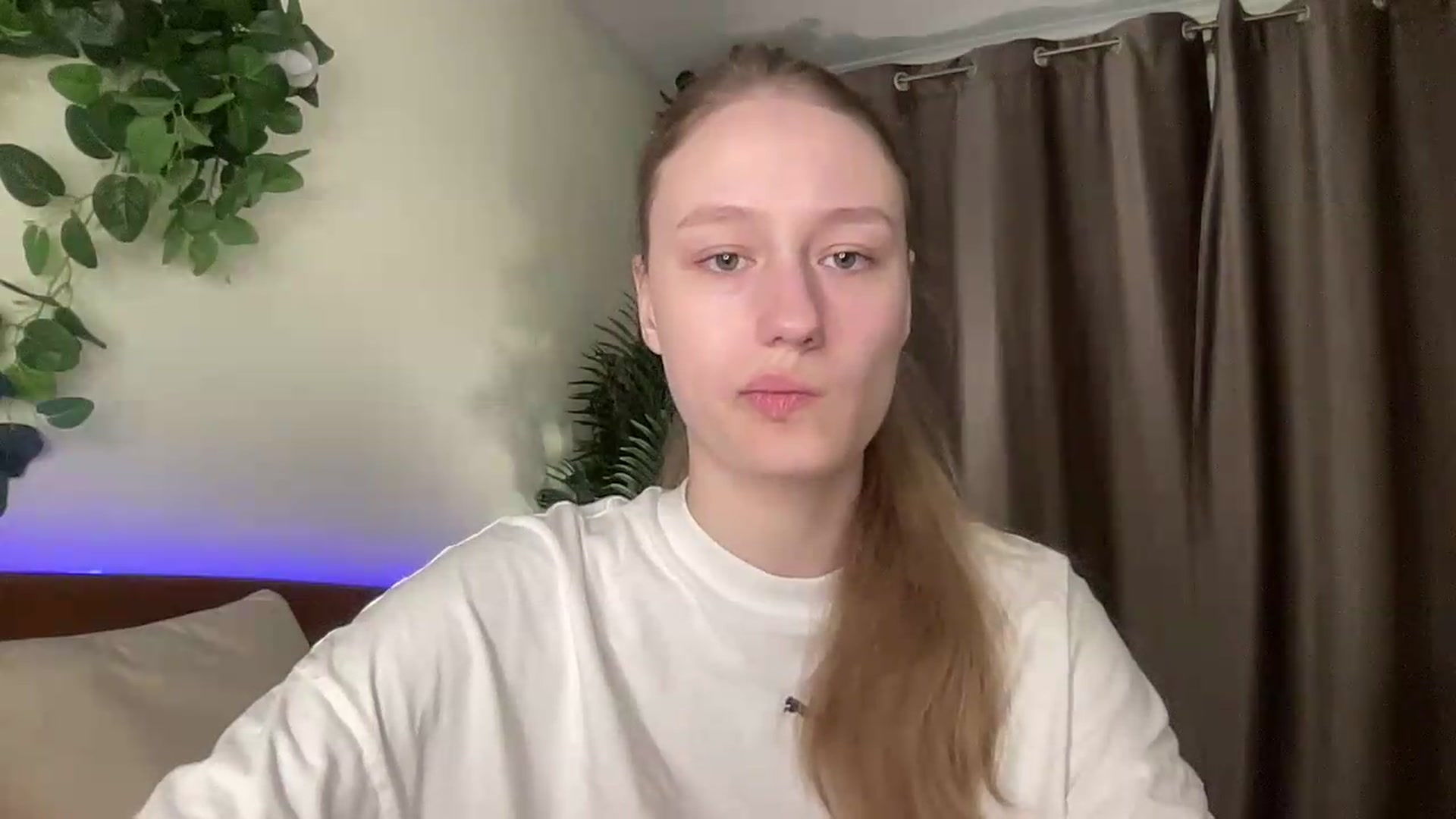 Gallery image thumbnail from Melody_Sabre's myfreecams stream on, 08/24/2026, 07:39 image 19 of 20