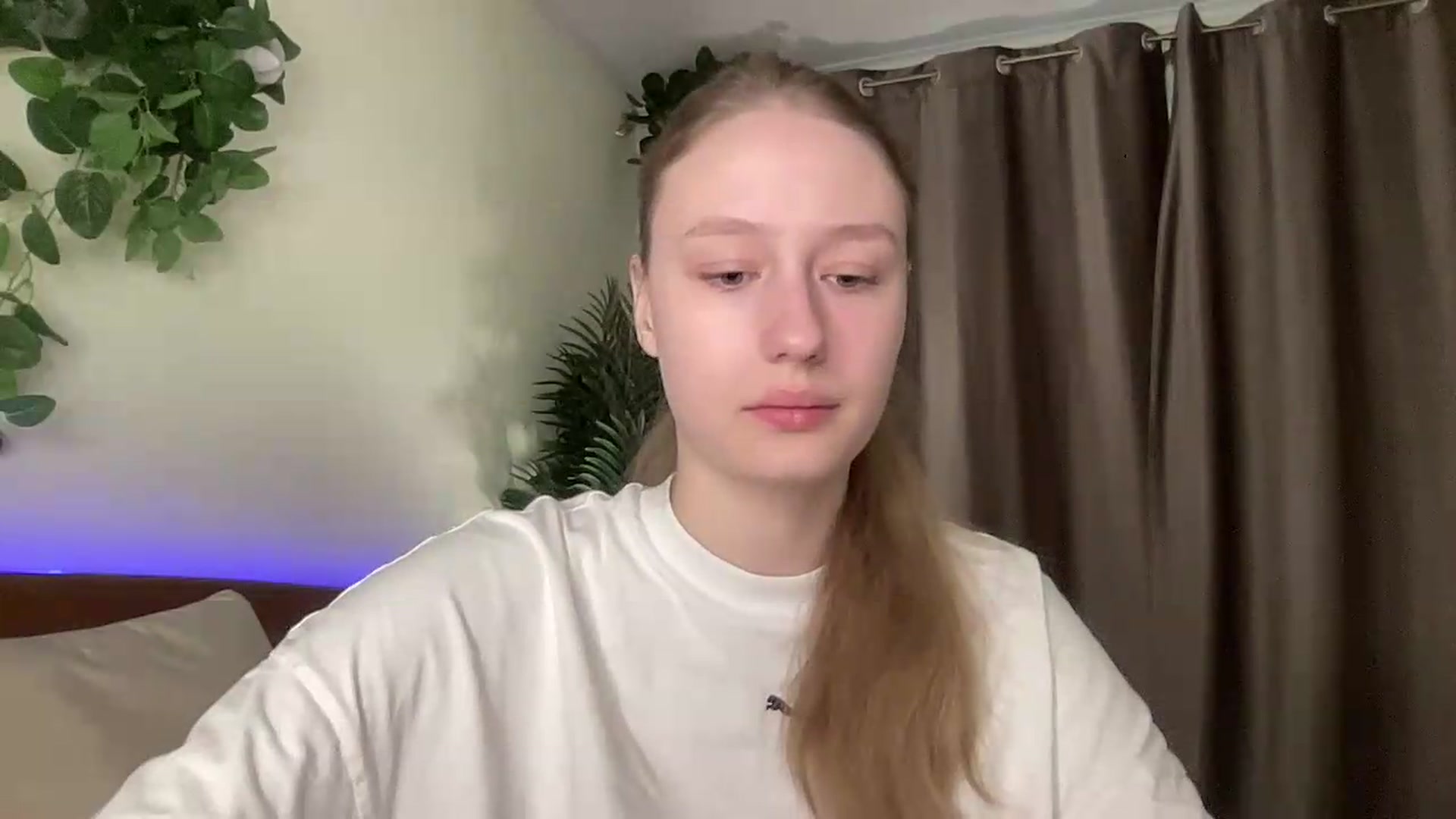 Gallery image thumbnail from Melody_Sabre's myfreecams stream on, 08/24/2026, 07:39 image 20 of 20