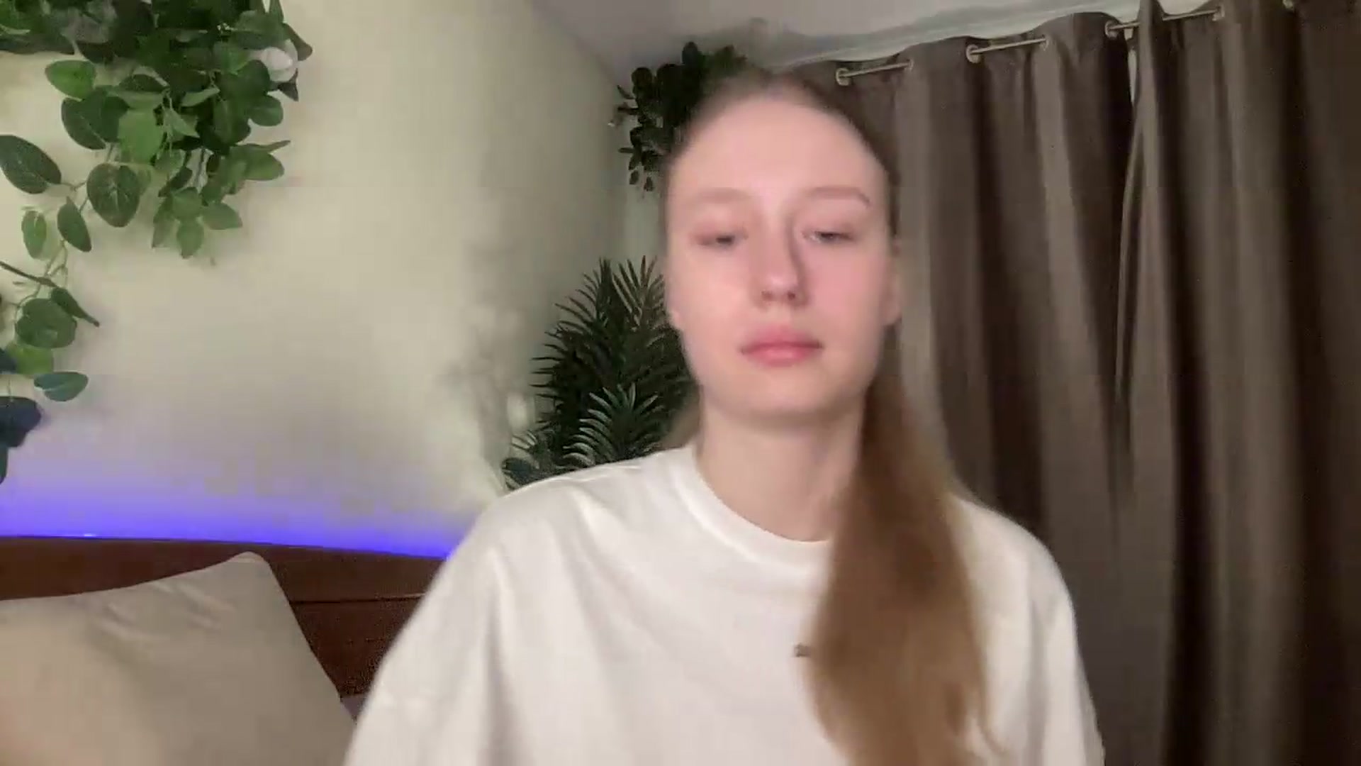 Gallery image thumbnail from Melody_Sabre's myfreecams stream on, 08/24/2026, 07:39 image 17 of 20