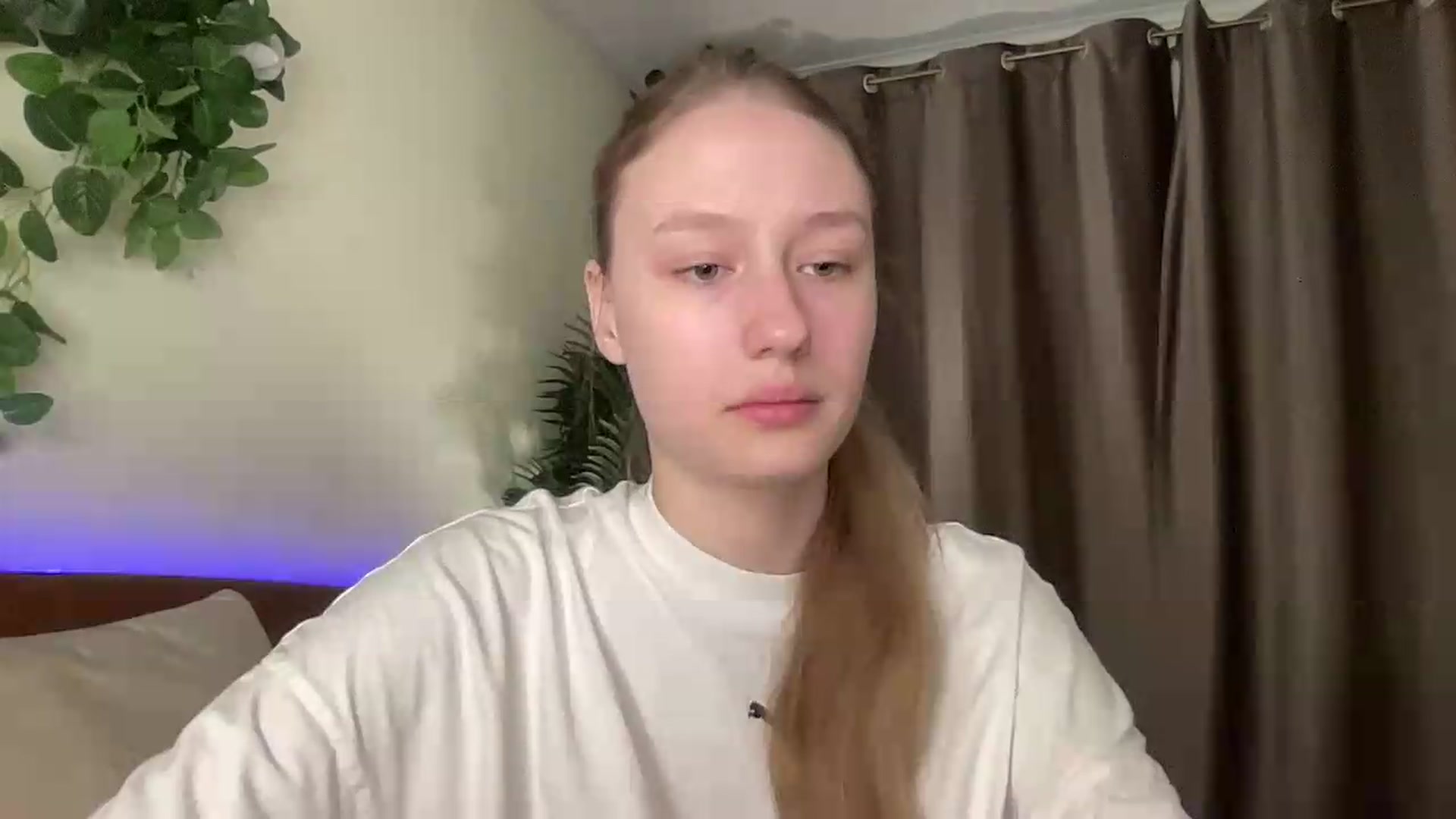 Gallery image thumbnail from Melody_Sabre's myfreecams stream on, 08/24/2026, 08:00 image 4 of 20