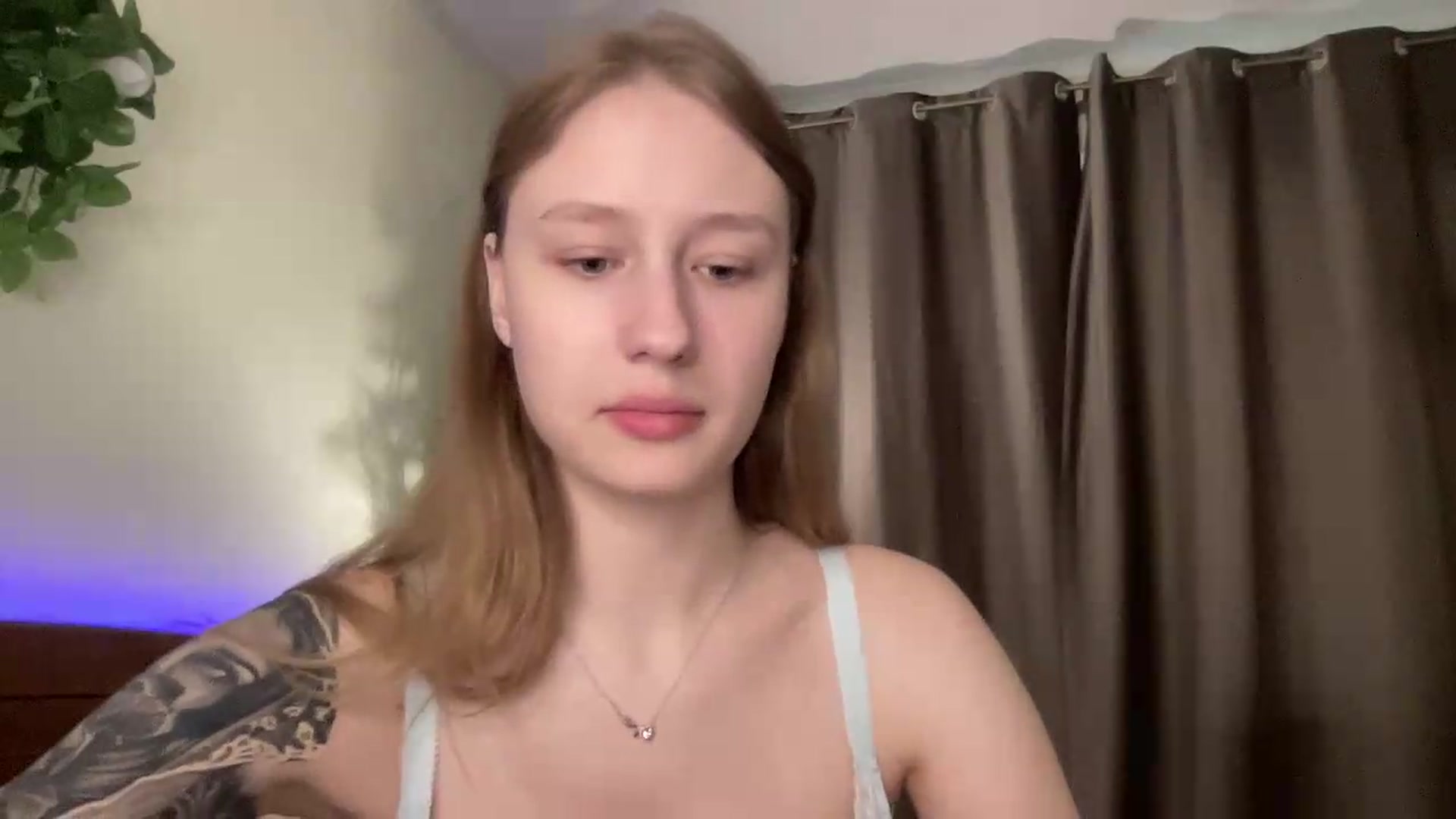 Gallery image thumbnail from Melody_Sabre's myfreecams stream on, 08/24/2026, 13:19 image 16 of 20
