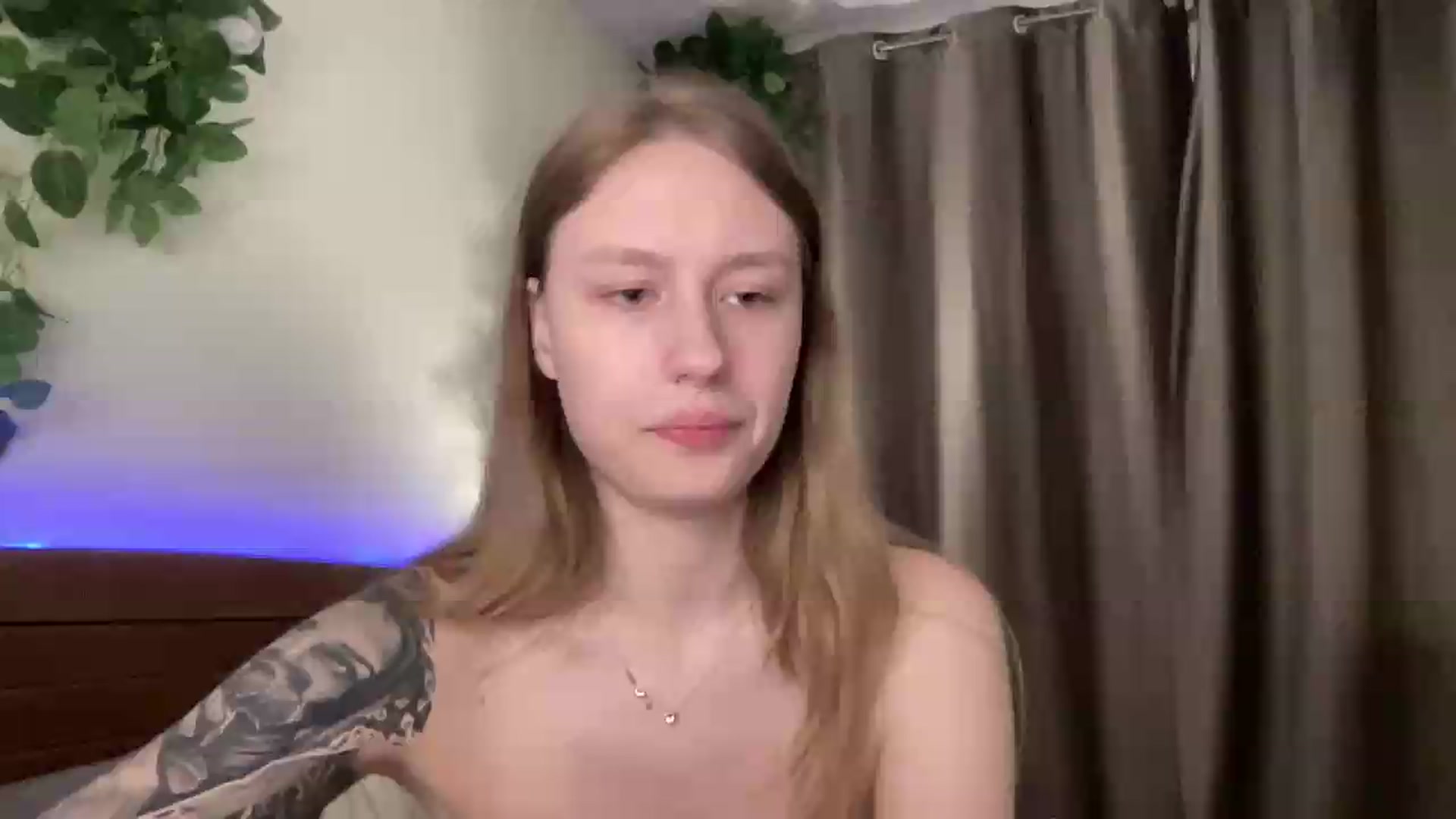 Gallery image thumbnail from Melody_Sabre's myfreecams stream on, 08/24/2026, 15:24 image 1 of 20
