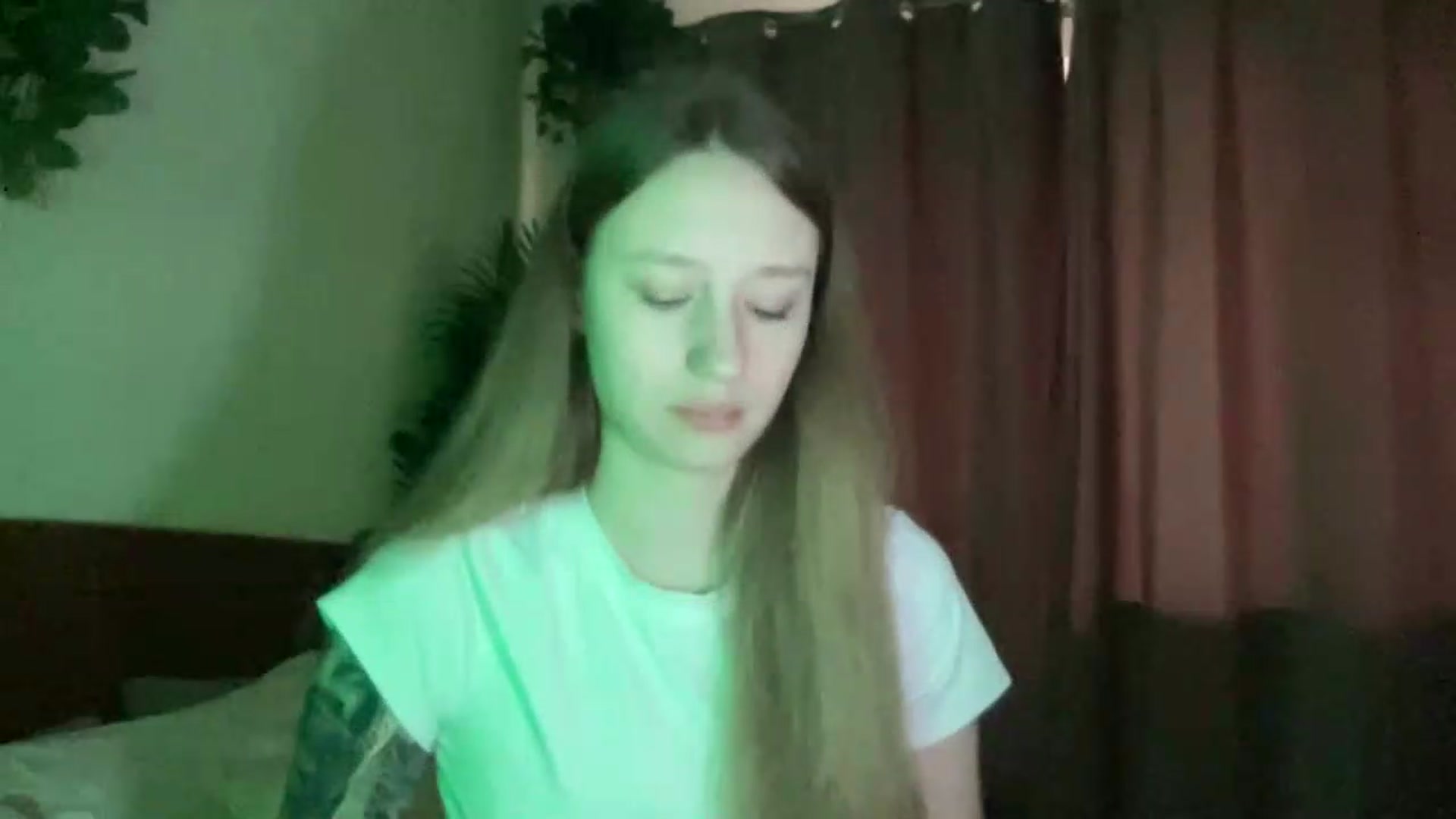 Gallery image thumbnail from Melody_Sabre's myfreecams stream on, 08/25/2026, 07:30 image 20 of 20