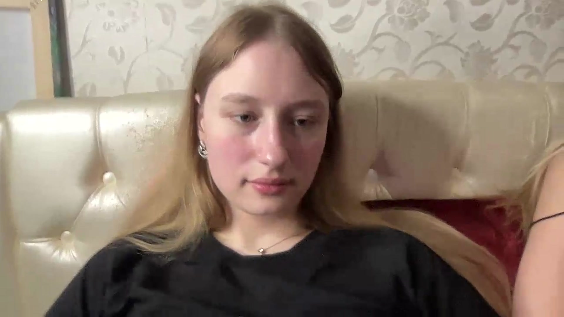 Gallery image thumbnail from Melody_Sabre's myfreecams stream on, 08/25/2026, 18:39 image 10 of 20