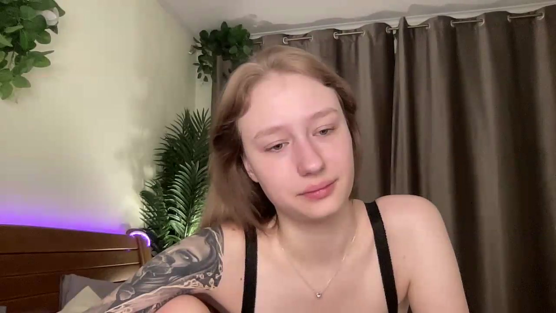 Gallery image thumbnail from Melody_Sabre's myfreecams stream on, 08/26/2026, 08:27 image 2 of 20