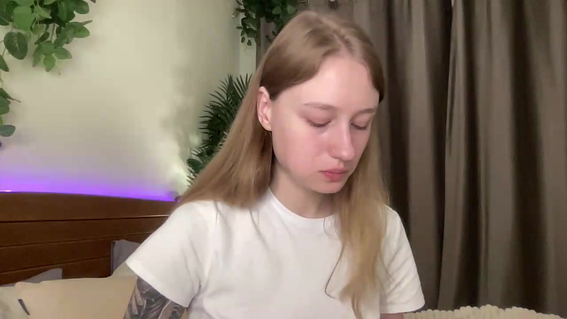 Gallery image thumbnail from Melody_Sabre's myfreecams stream on, 08/26/2026, 10:36 image 2 of 20