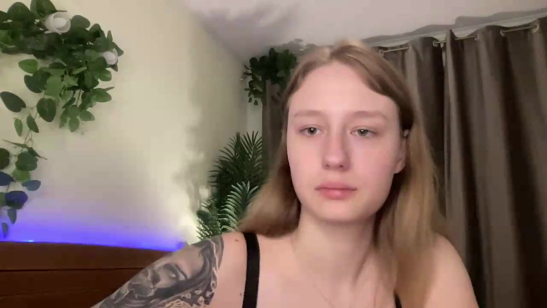 Gallery image thumbnail from Melody_Sabre's myfreecams stream on, 08/26/2026, 11:19 image 15 of 20