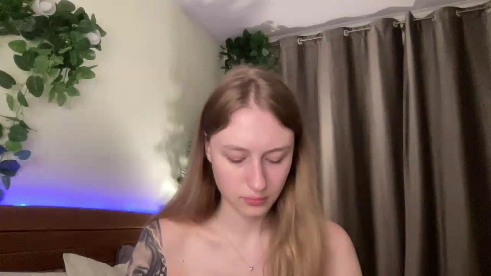 Gallery image thumbnail from Melody_Sabre's myfreecams stream on, 08/26/2026, 18:07 image 18 of 20